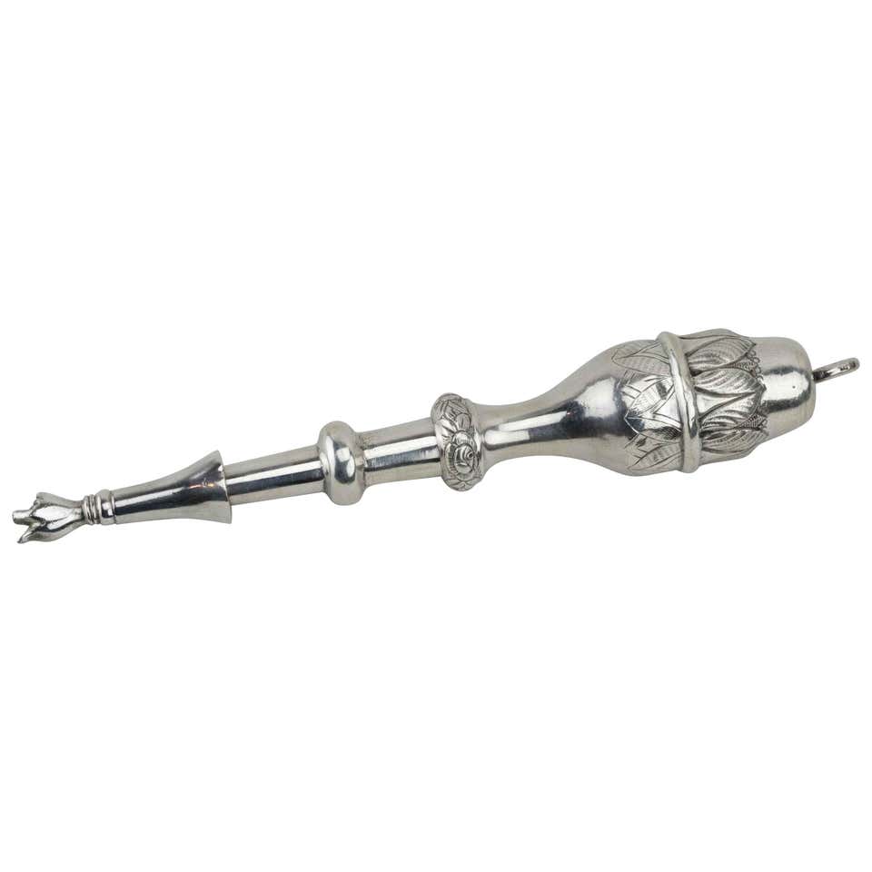 Silver Jewish Torah Pointer or Yad For Sale at 1stDibs | jewish pointer