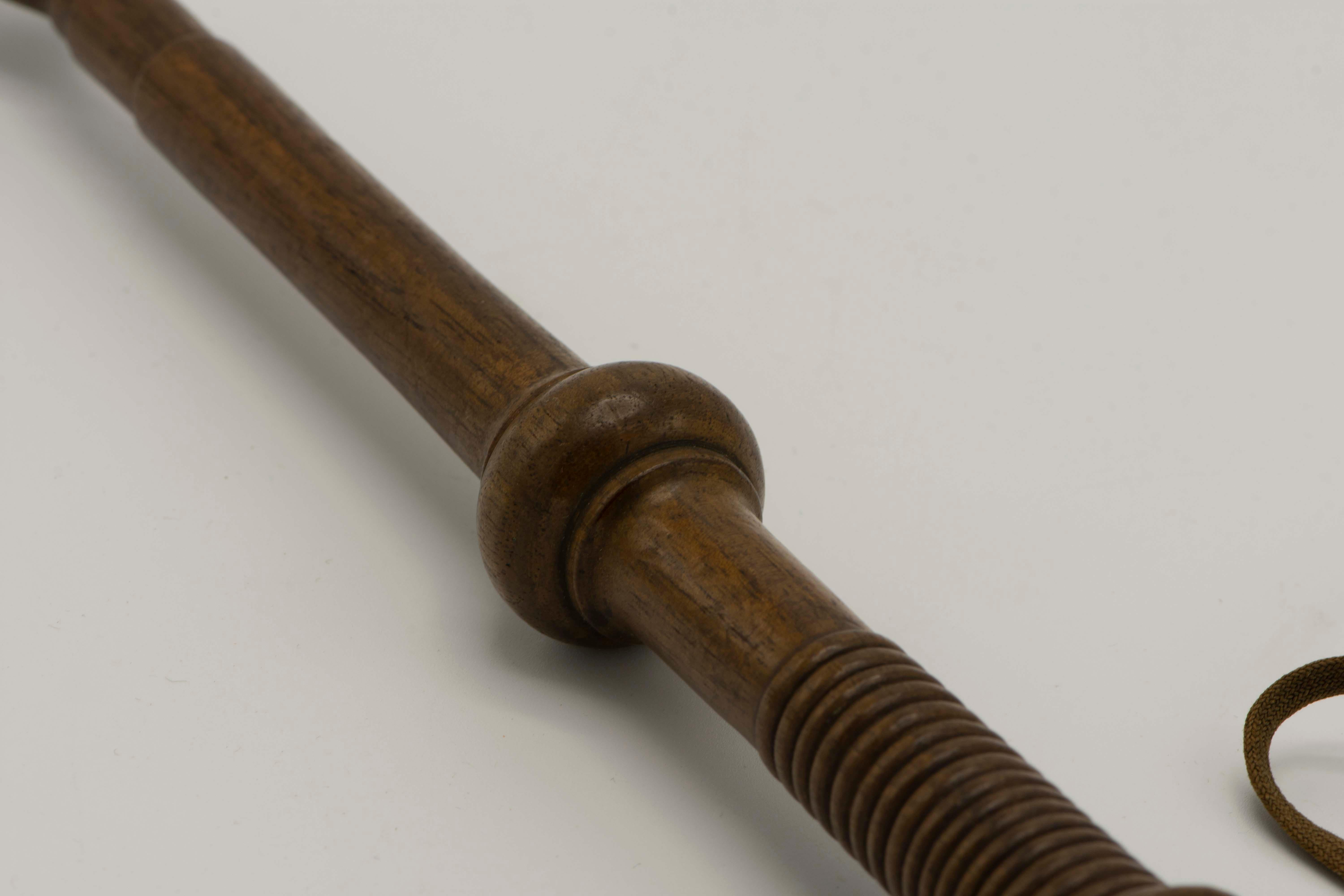 Late 19th Century German Wooden Torah Pointer For Sale 2