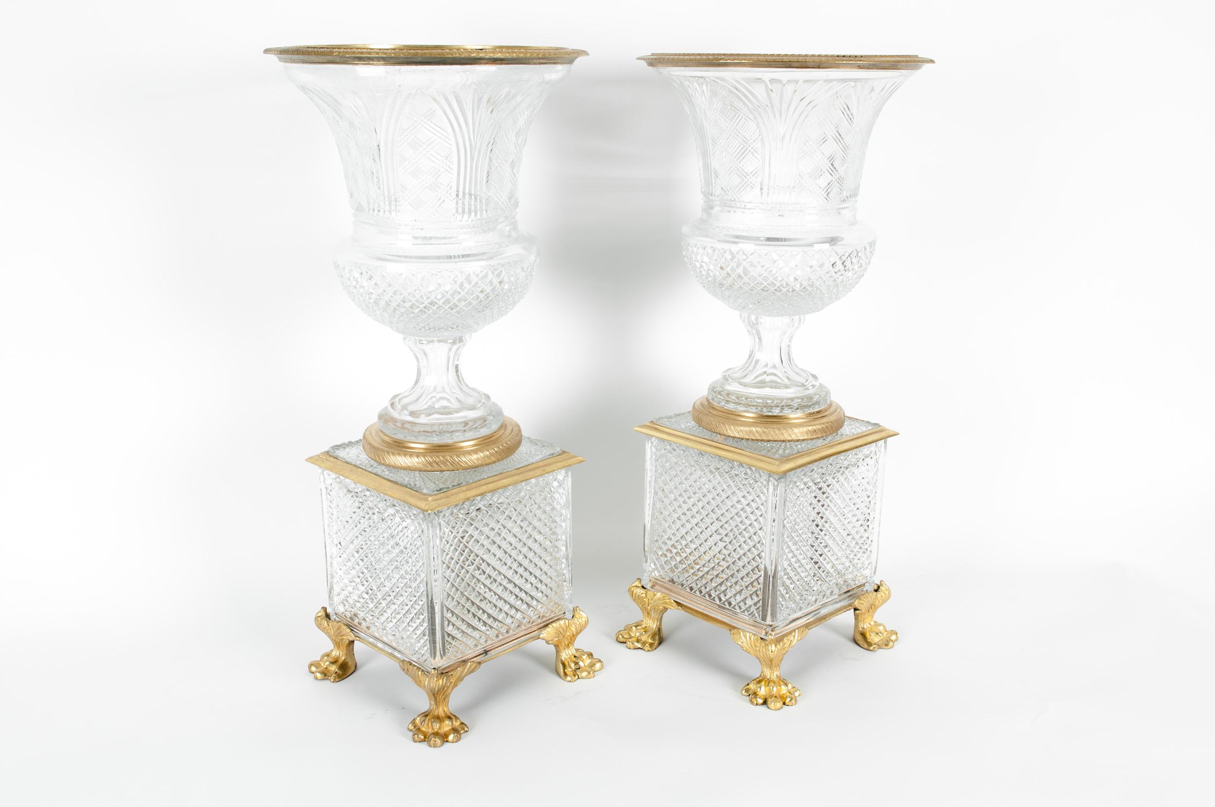 Vases / centres de table bronze doré de la fin du XIXe siècle / verre taillé 6