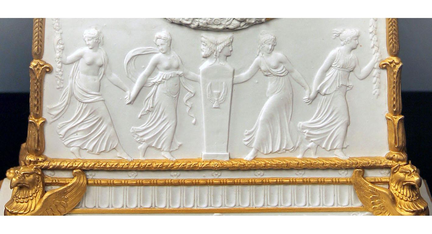 Late 19th Century Gilt Bronze Mounted Parcel-Gilt and Biscuit Porcelain Clock For Sale 3