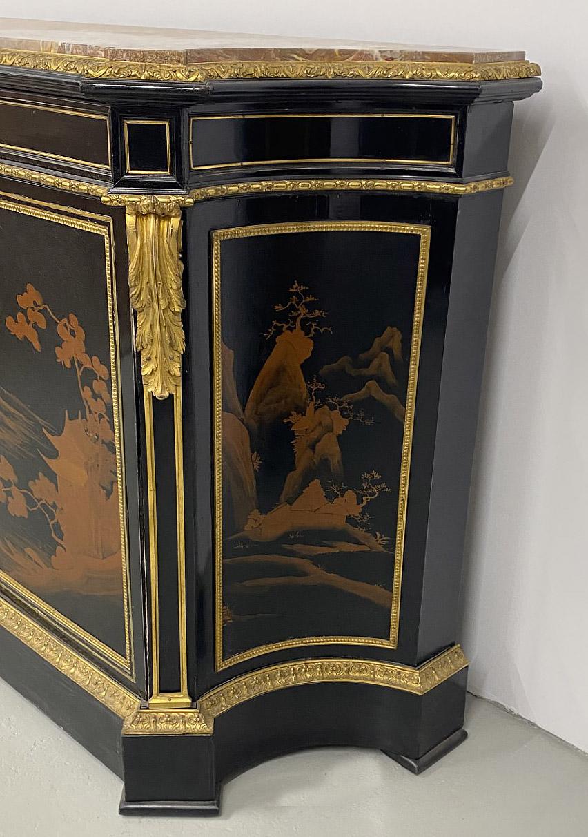 Belle Époque Late 19th Century Gilt Bronze Mounted Transitional Style Lacquer Cabinet For Sale