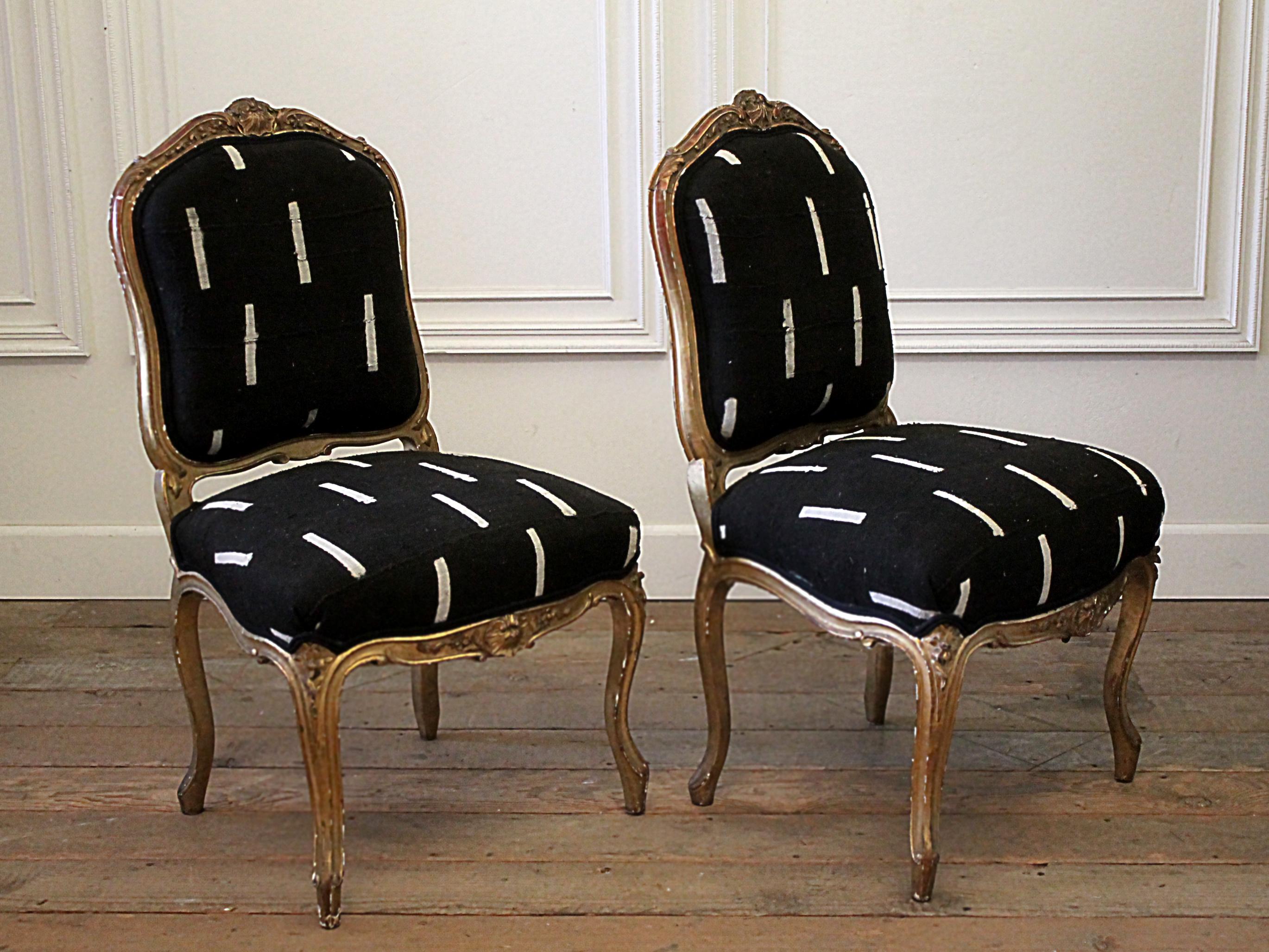 Late 19th Century Giltwood Louis XV Style French Chairs in Vintage Upholstery 12