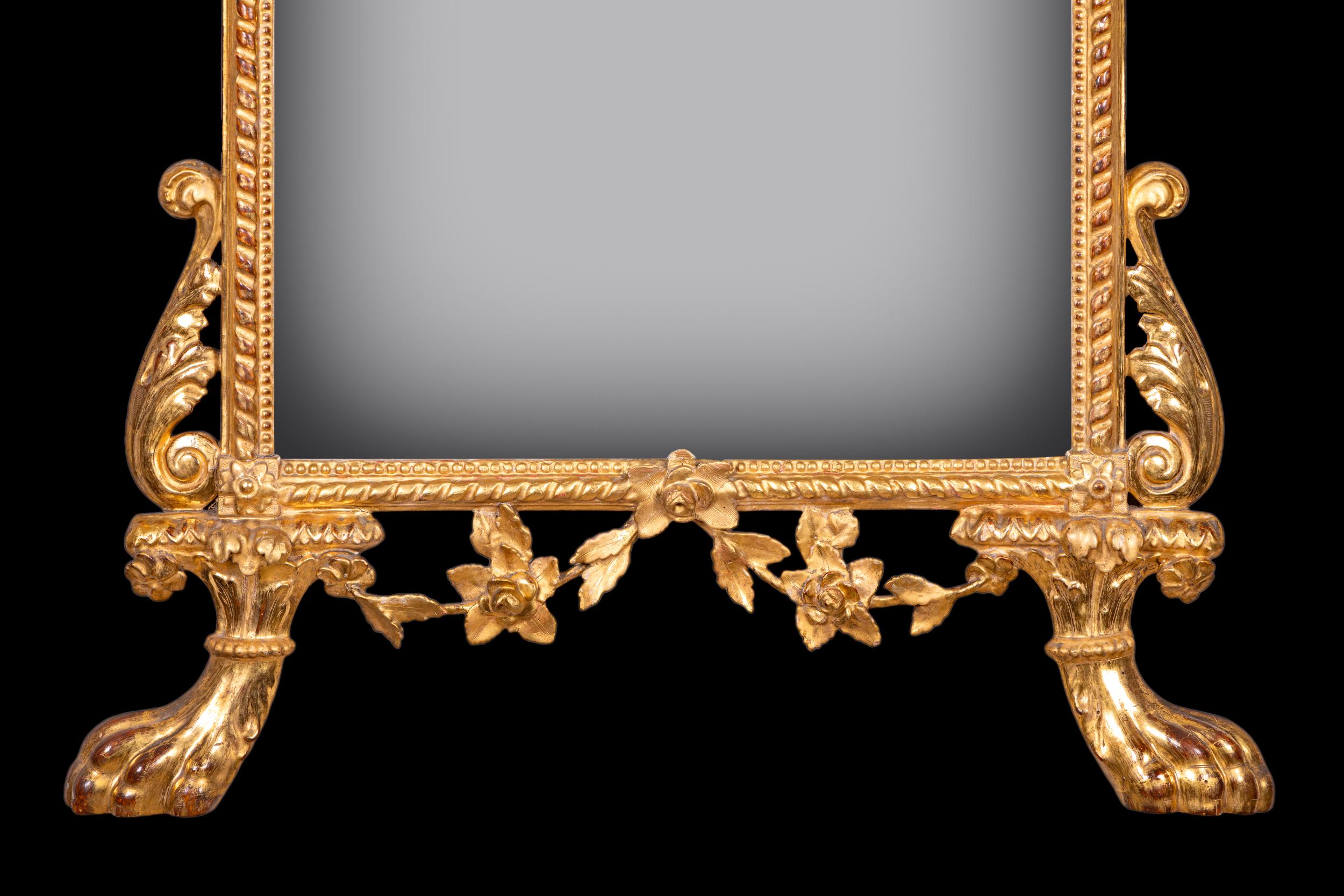 italien Miroir d'embarcadère en bois doré de la fin du XIXe siècle dans le style néo-classique de George Inness en vente