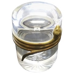 Encrier en verre de la fin du XIXe siècle avec motif de serpent