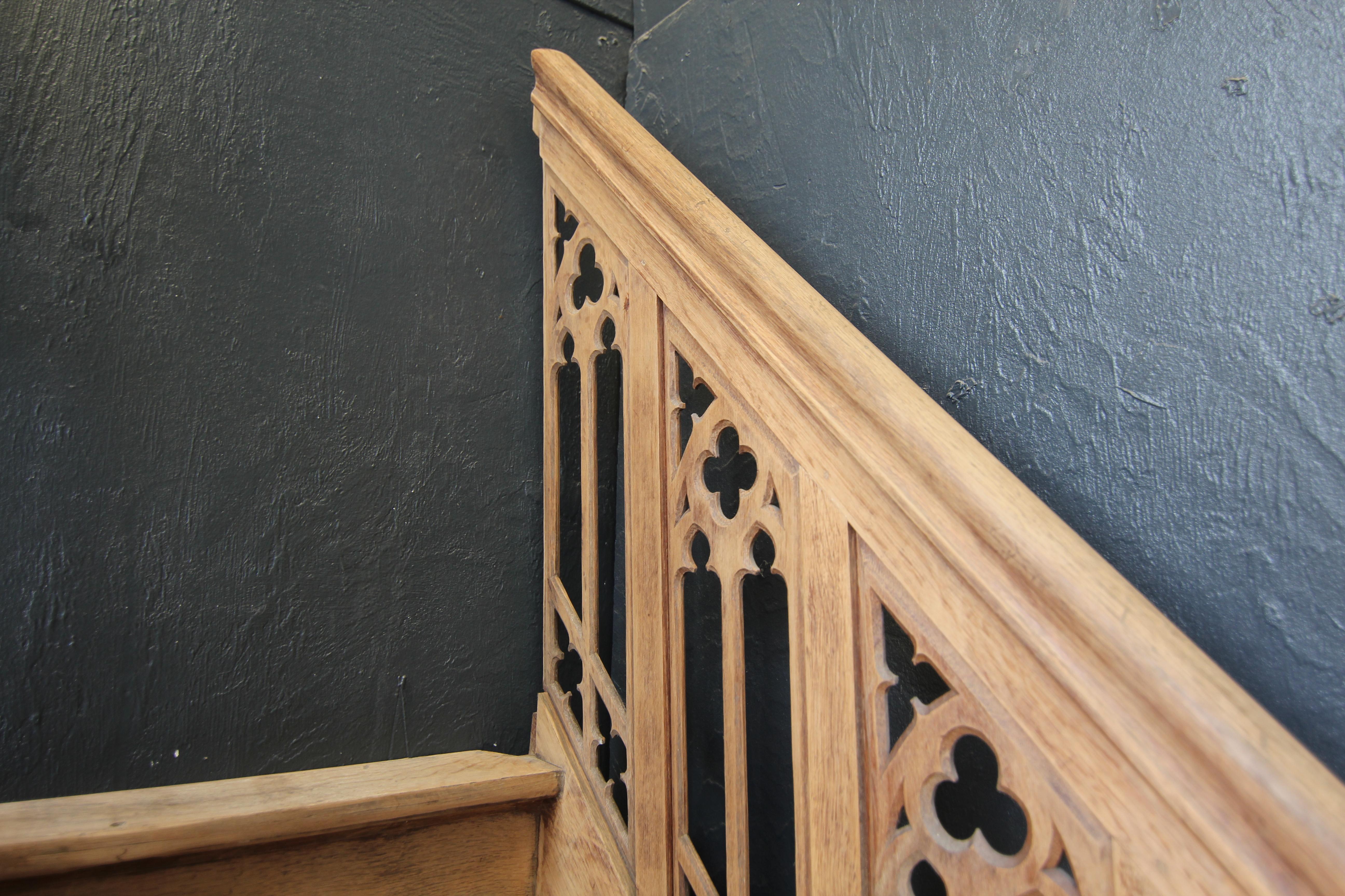 Late 19th Century Gothic Revival Carved Oak Staircase 5