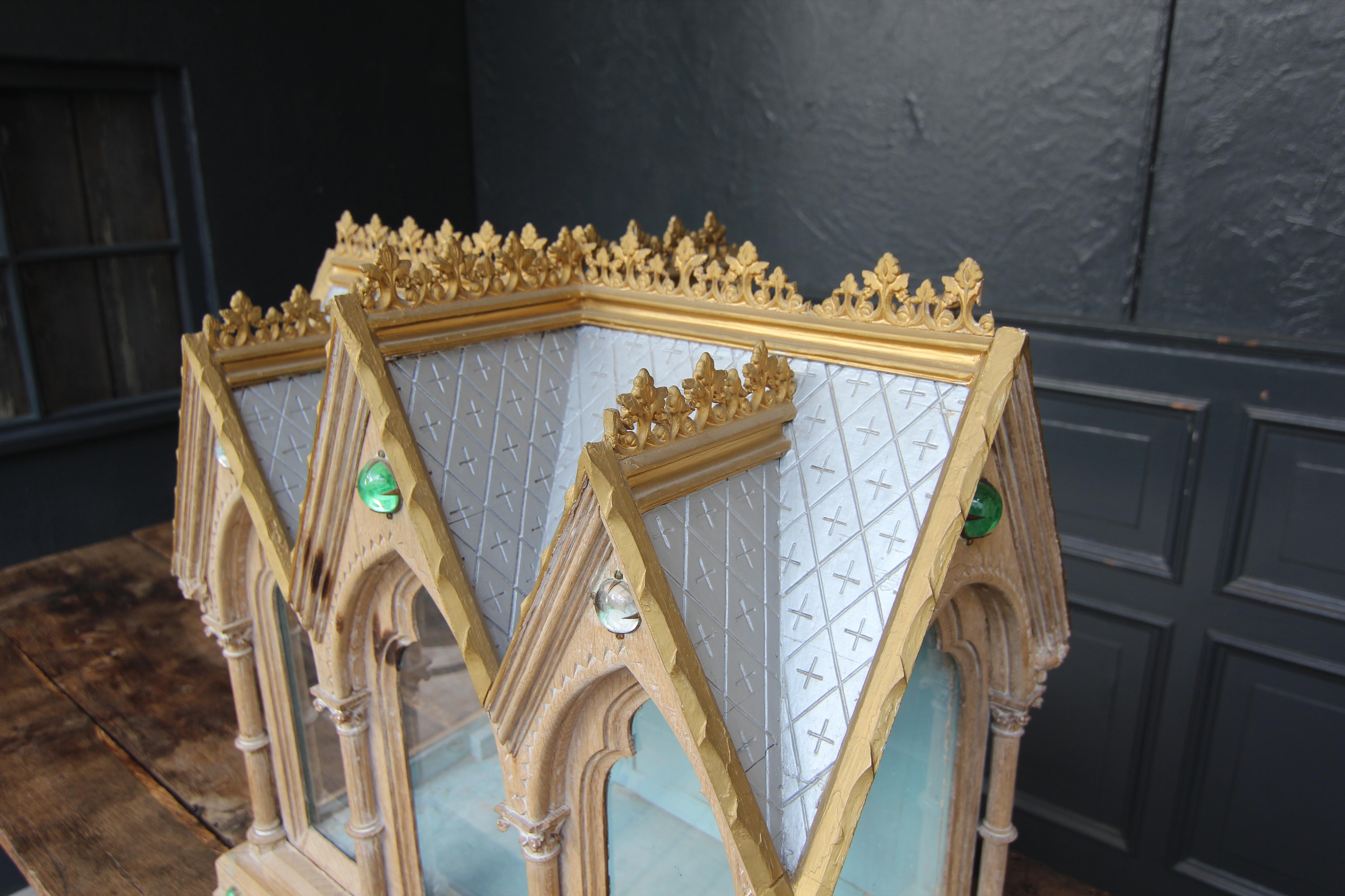 Late 19th Century Gothic Revival Reliquary Casket For Sale 1