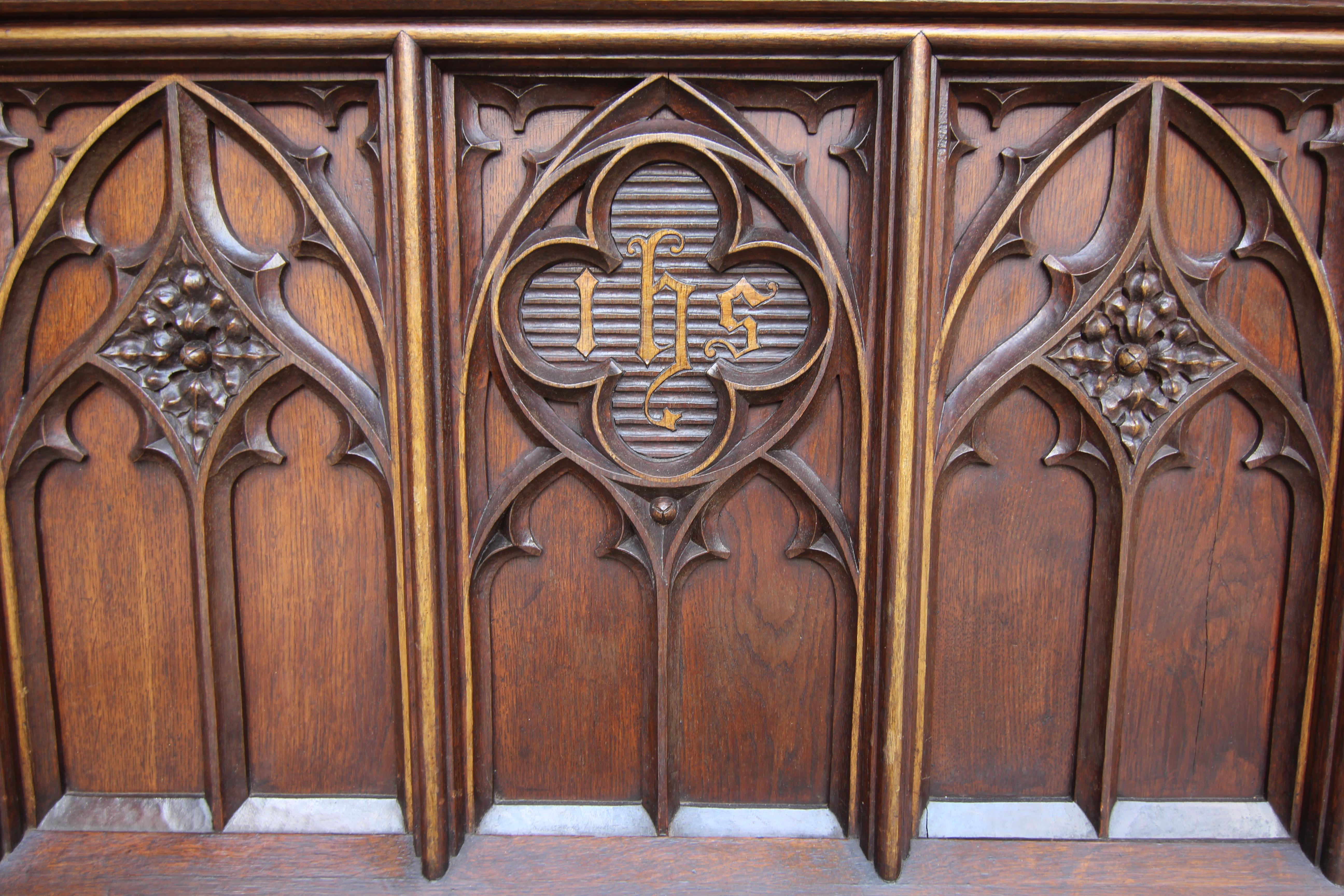 Late 19th Century Gothic Revival Shop Counter made of Oak 9