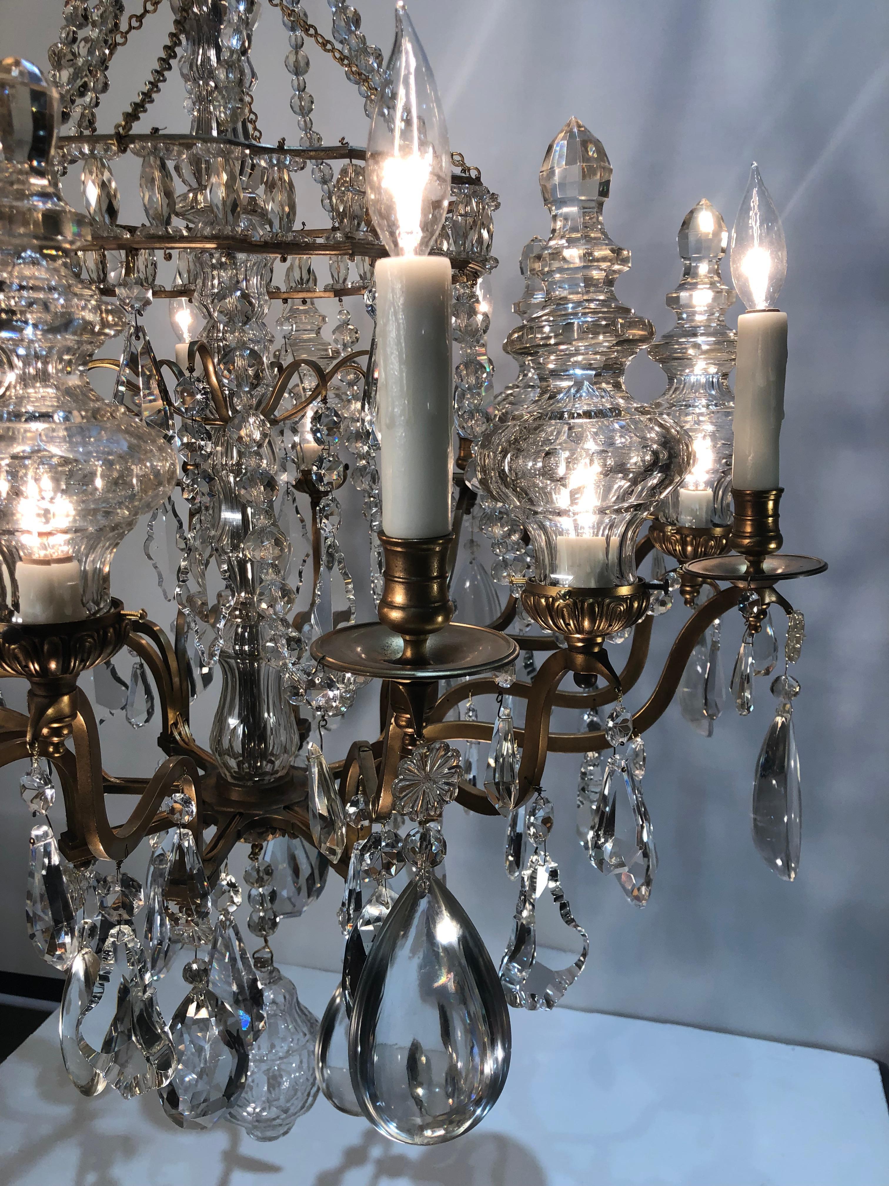 Late 19th Century Grand Louis XV Style Crystal and Gilt Bronze Chandelier For Sale 2