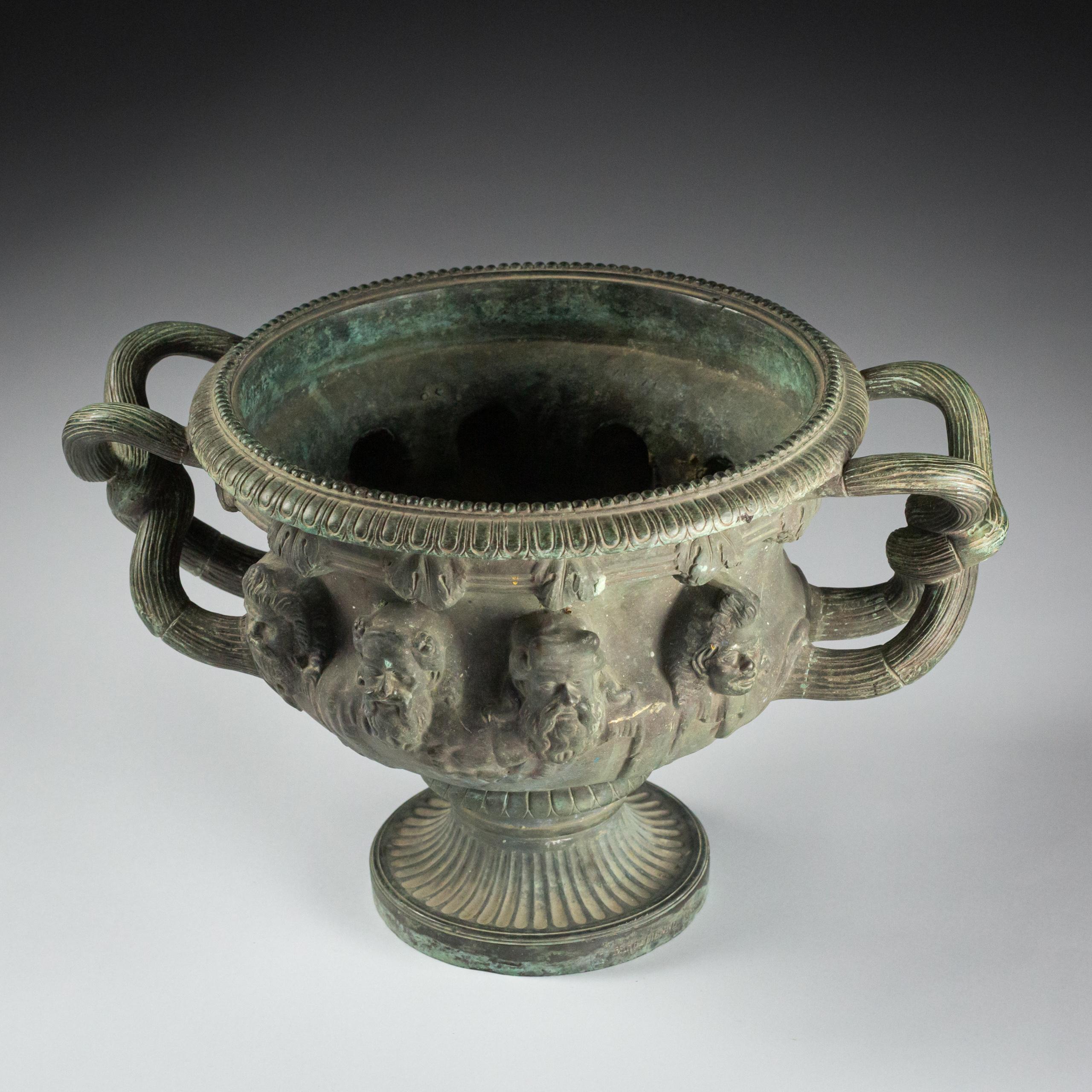 Late 19th Century Grand Tour Bronze Albani Vase In Good Condition For Sale In Pease pottage, West Sussex