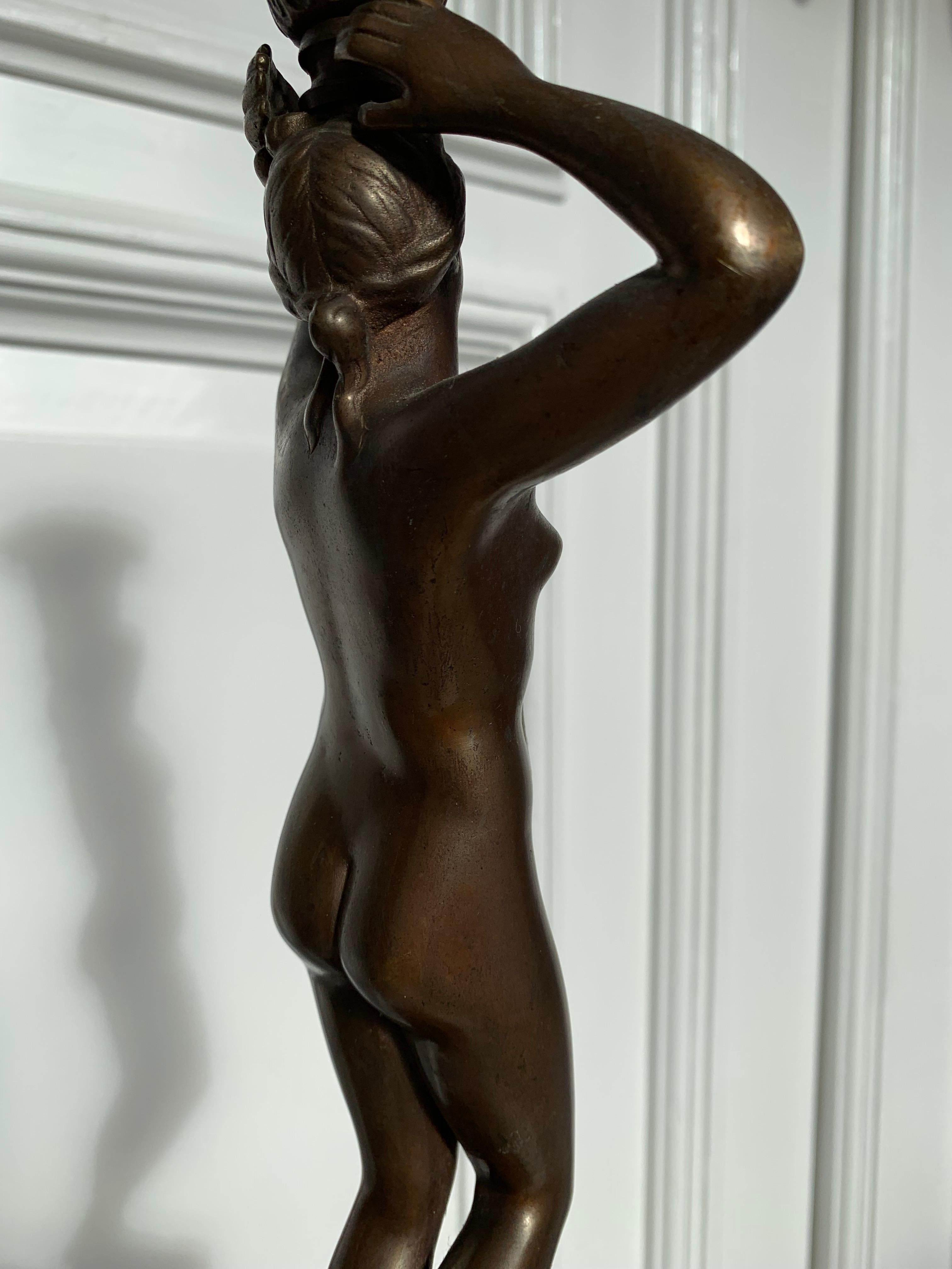 Late 19th Century Grand Tour Italian Bronze Sculpture of Nude Venus Candlestick For Sale 13
