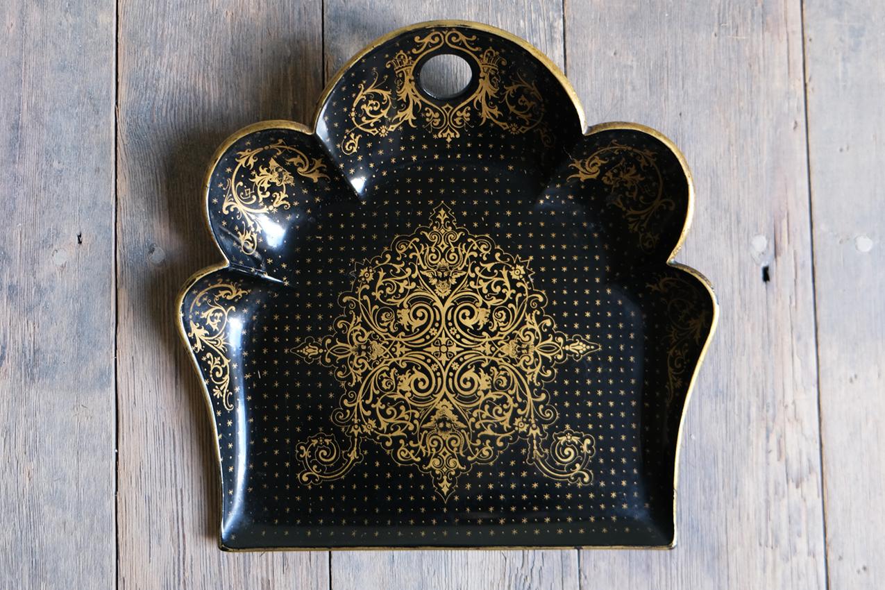 Late 19th Century Group of Japanned Papier-mâché Crumb Trays 1