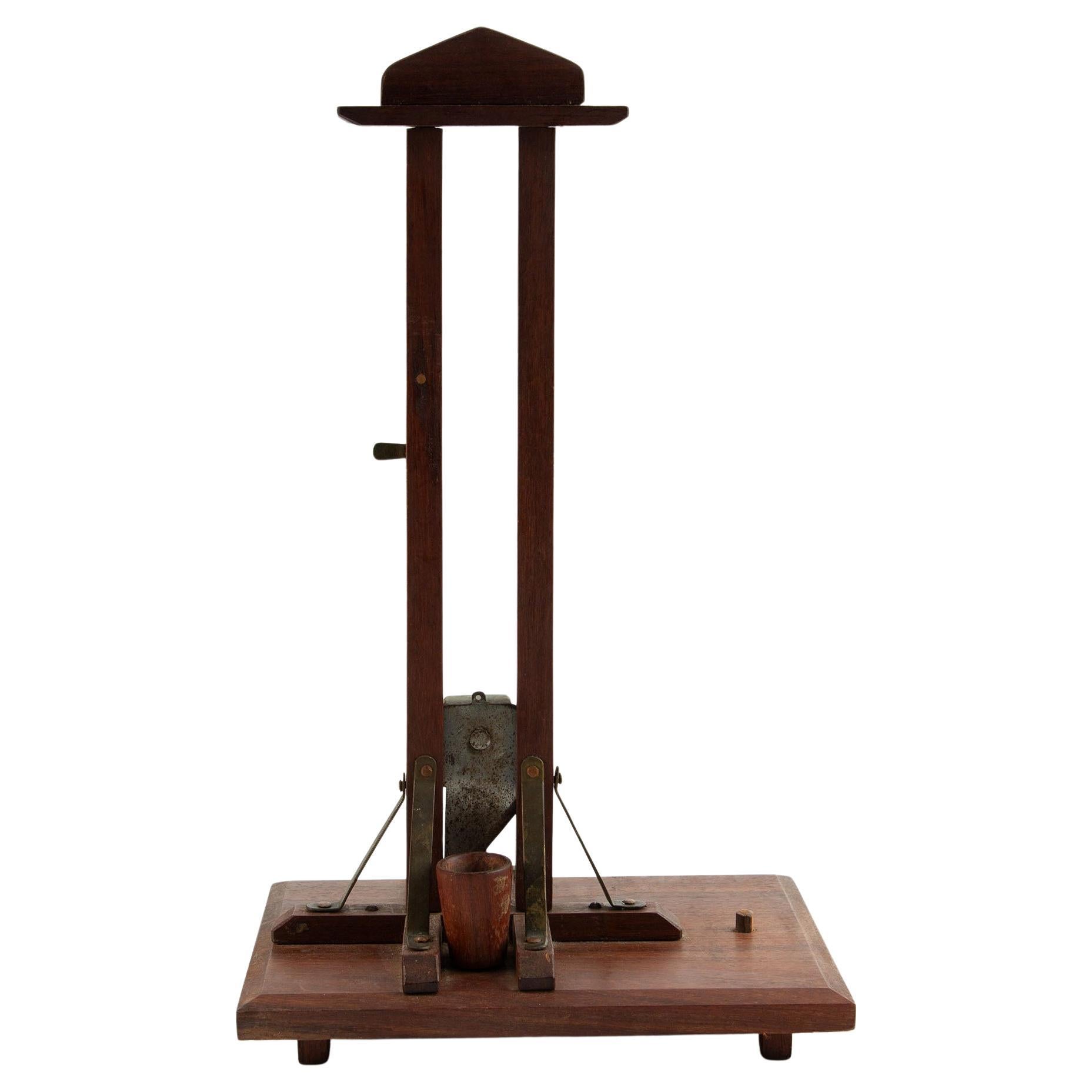 Late 19th Century Guillotine Cigar Cutter For Sale