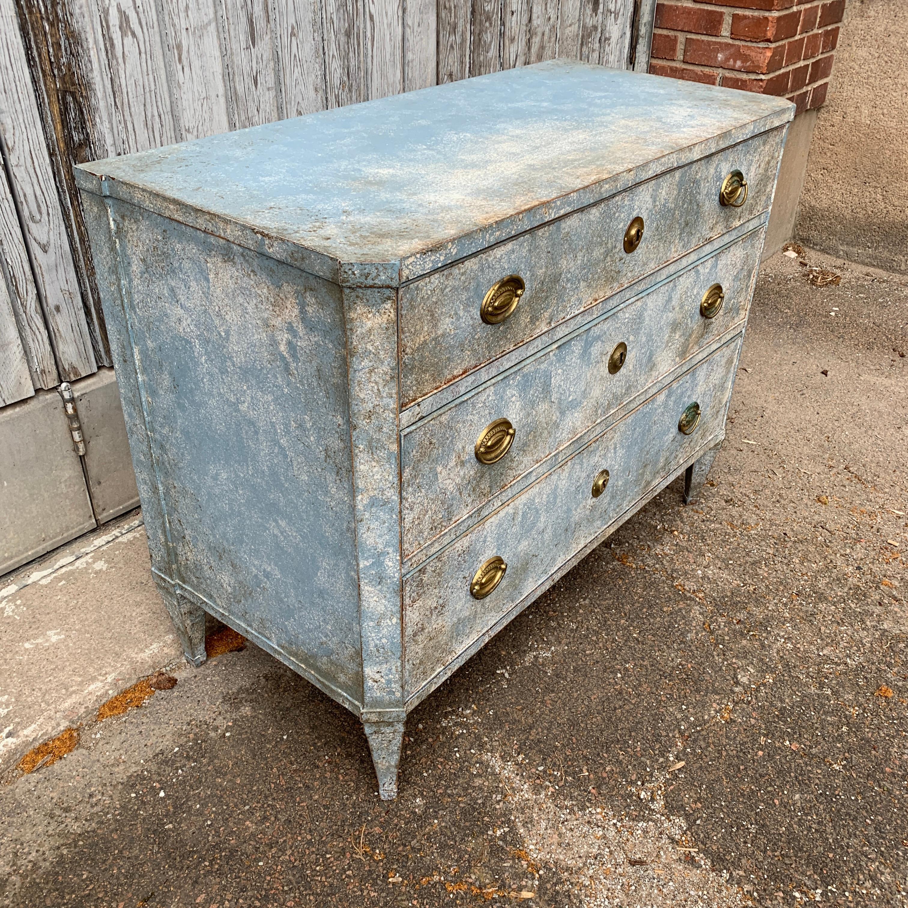 Period Gustavian Chest of 3 Drawers with Original Blue Paint For Sale 5
