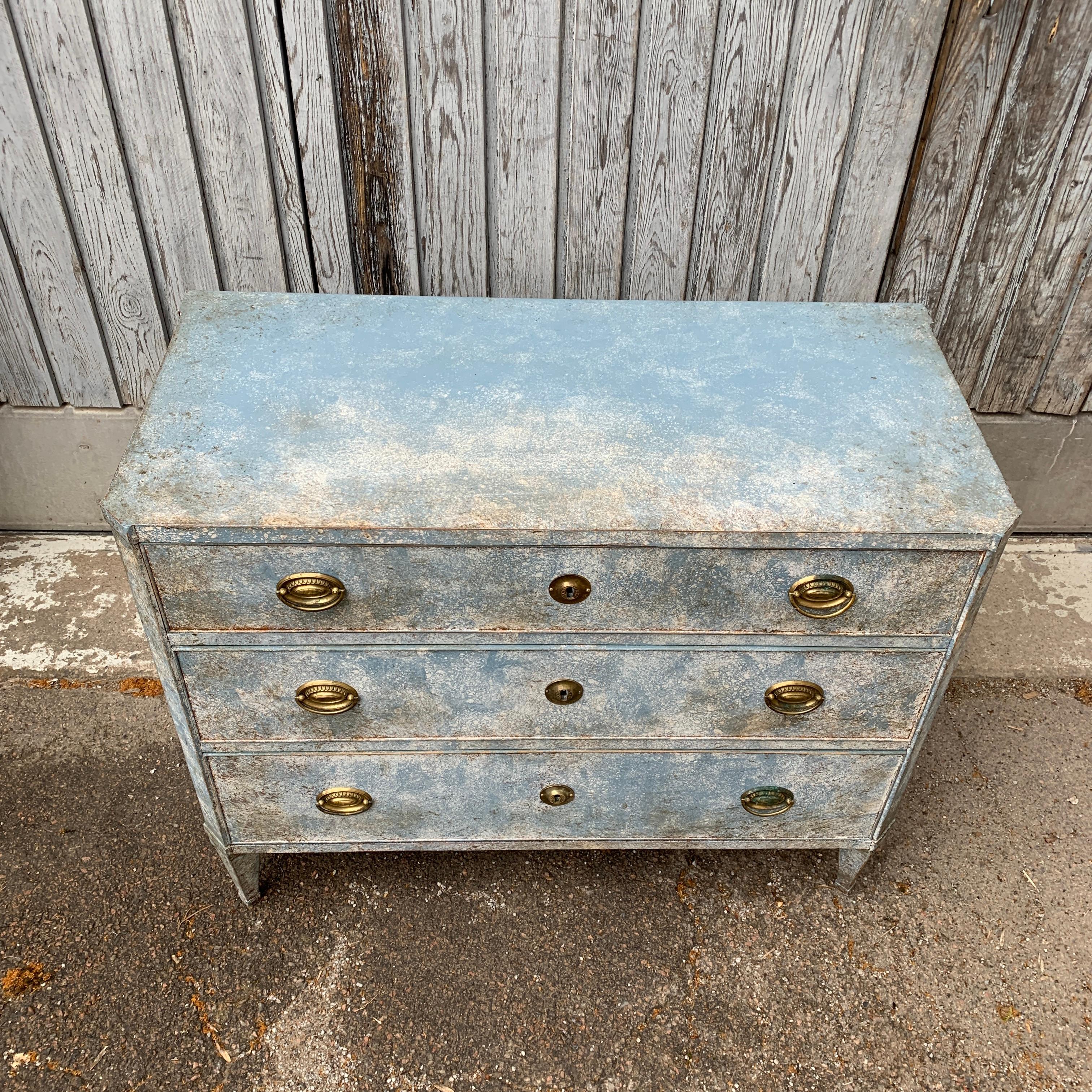 Swedish Period Gustavian Chest of 3 Drawers with Original Blue Paint For Sale