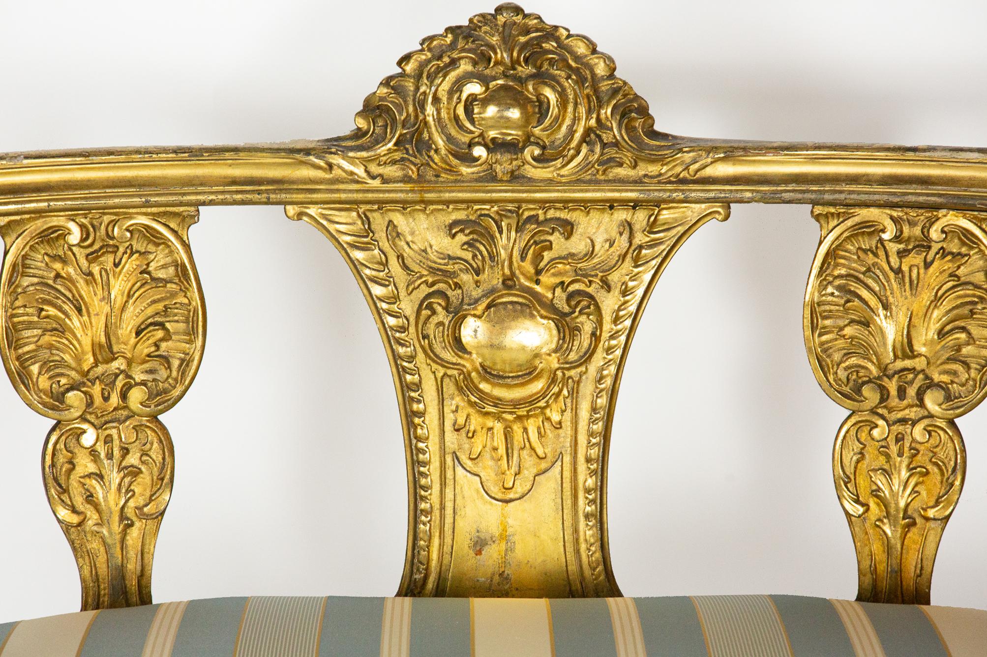 Vergoldeter Sessel im Gustavianischen Stil des späten 19. Jahrhunderts und passender Stuhl im Angebot 8