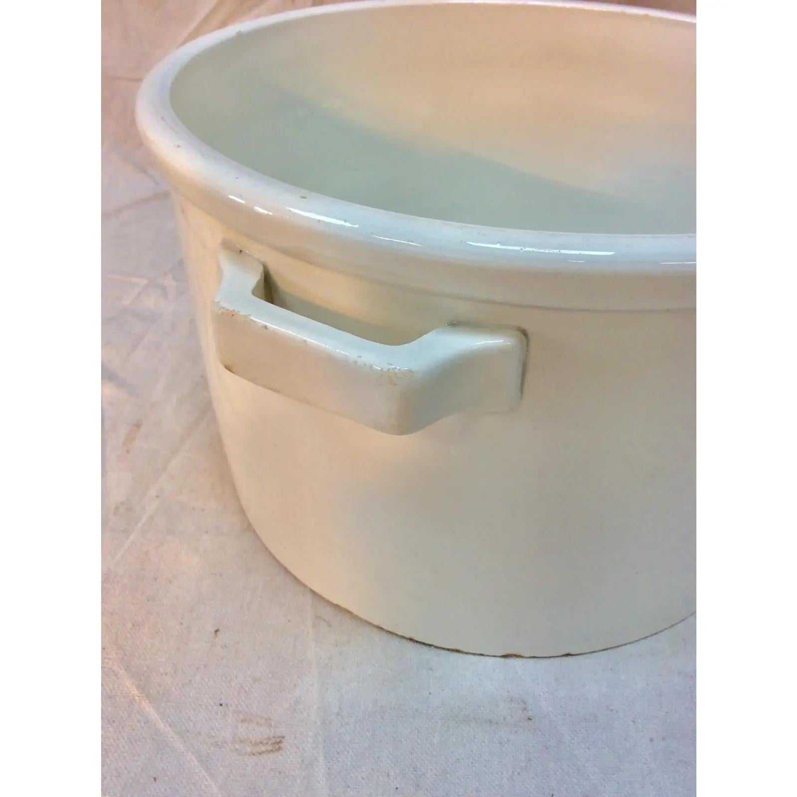 Pottery Late 19th Century H. Boulenger & Cie Choisy Le Roi French Ironstone Bowl For Sale
