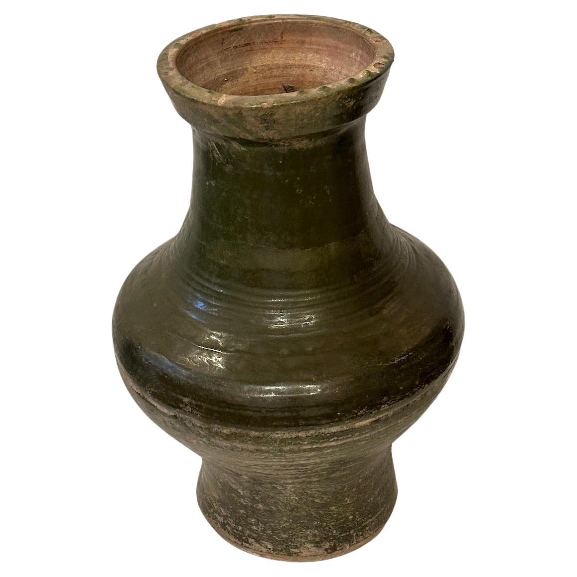 Late 19th Century Han Style Glazed Earthenware Vase In condizioni buone in vendita a Los Angeles, CA