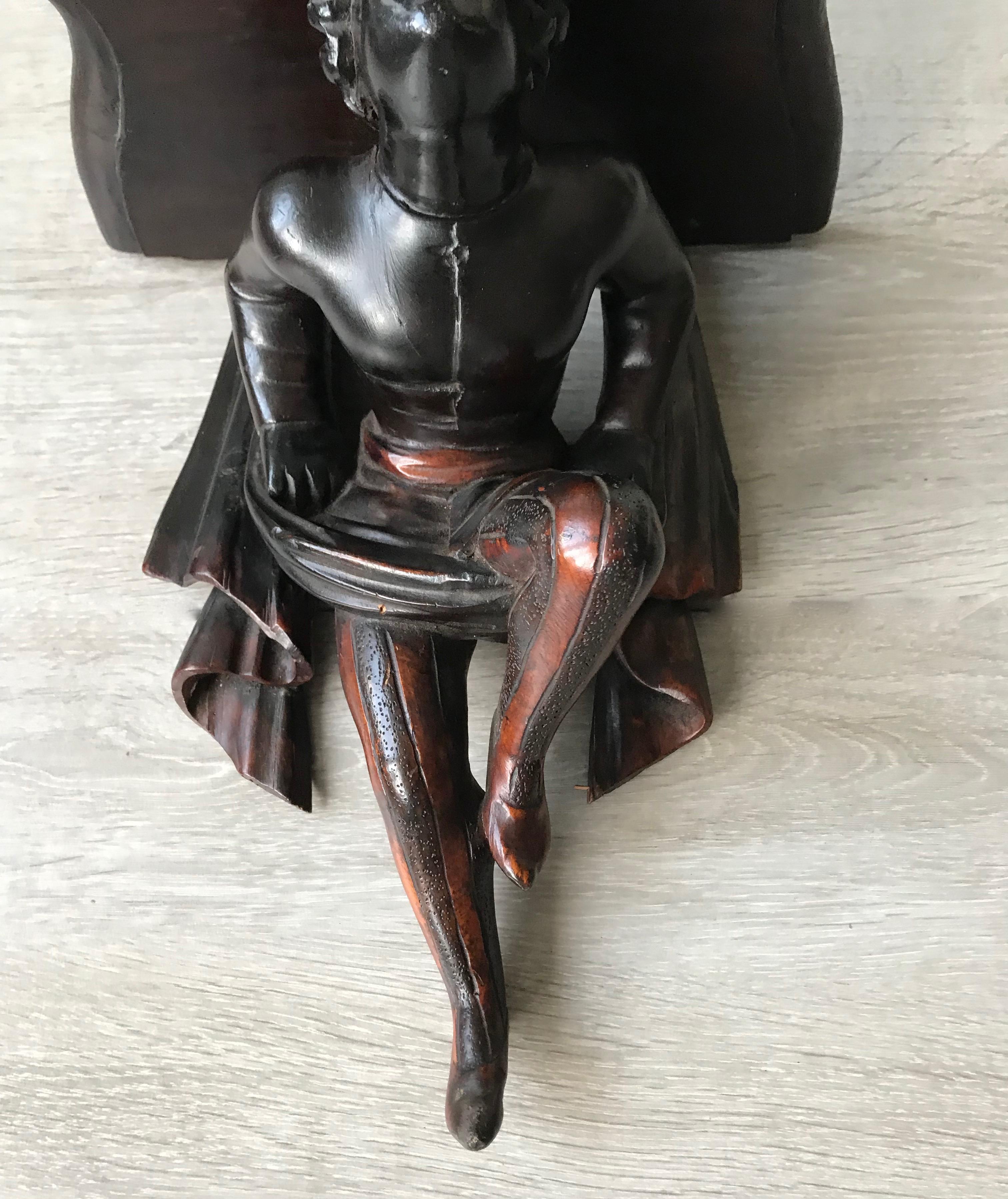 Late 19th Century Hand Carved and Ebonized Venetian Boy Sculpture Wall Bracket 1