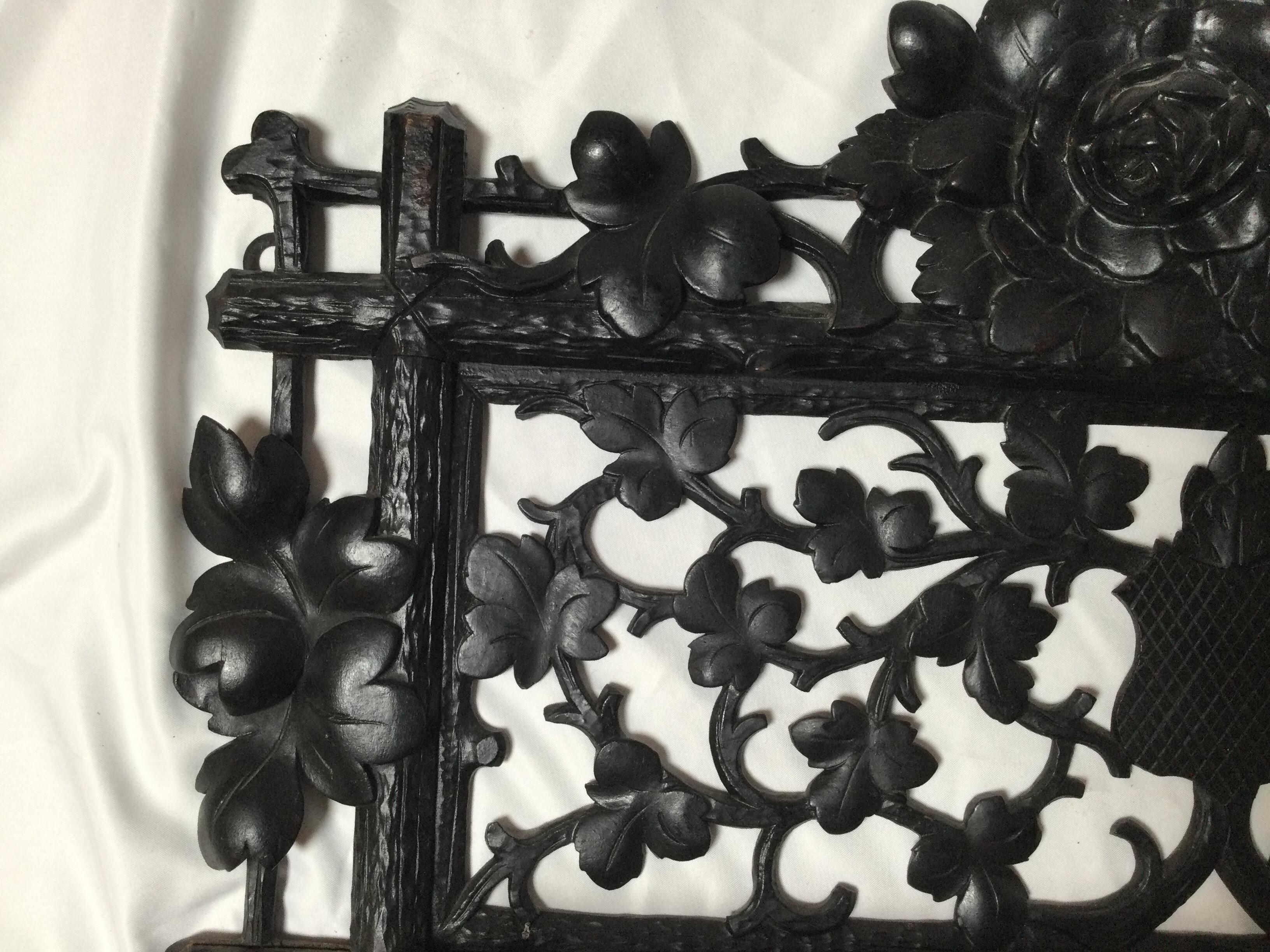 Late 19th Century Hand Carved Black Forrest Walnut Hanging Towel Rack 1