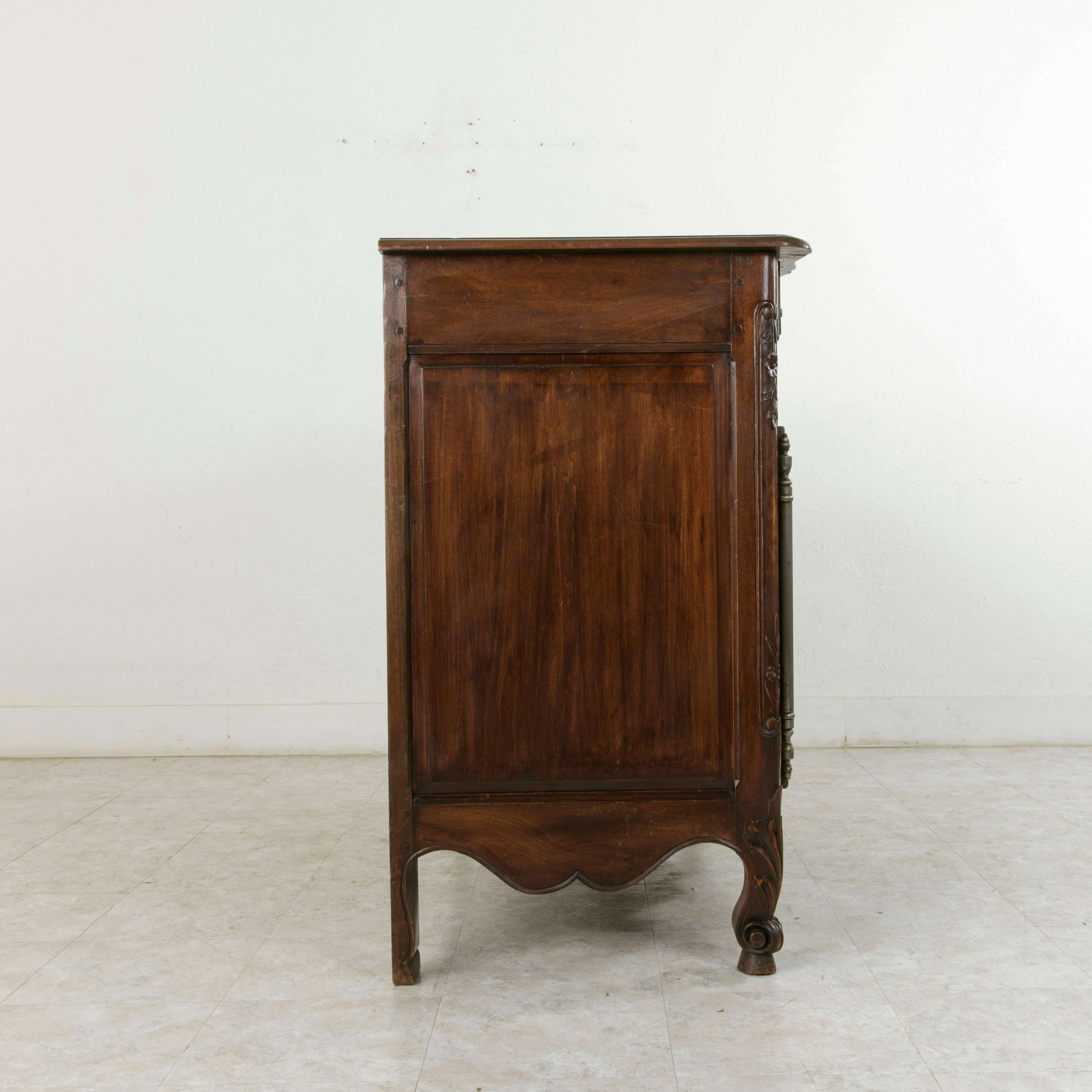 Late 19th Century Hand-Carved French Walnut Buffet or Sideboard from Provence 8