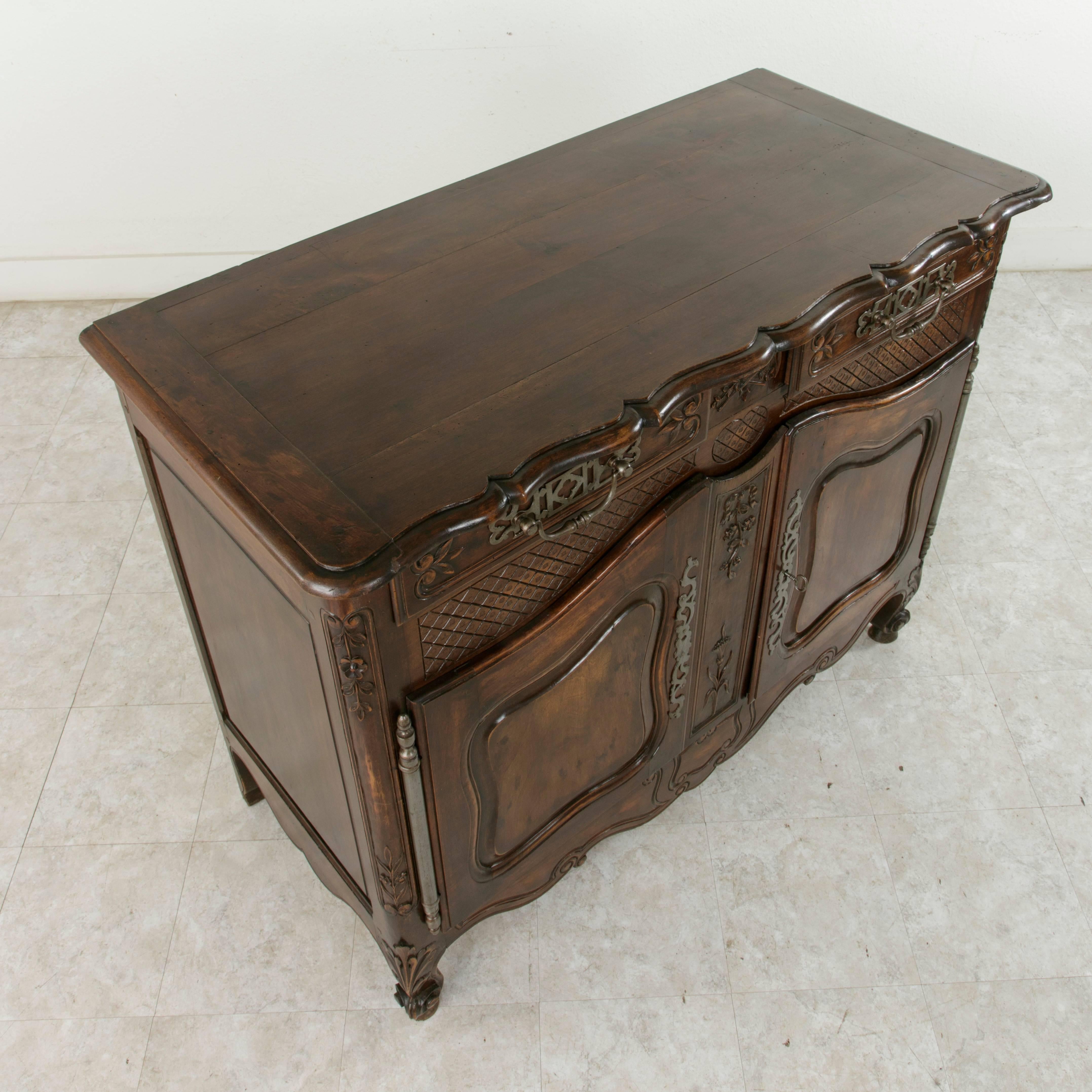 Late 19th Century Hand-Carved French Walnut Buffet or Sideboard from Provence 3