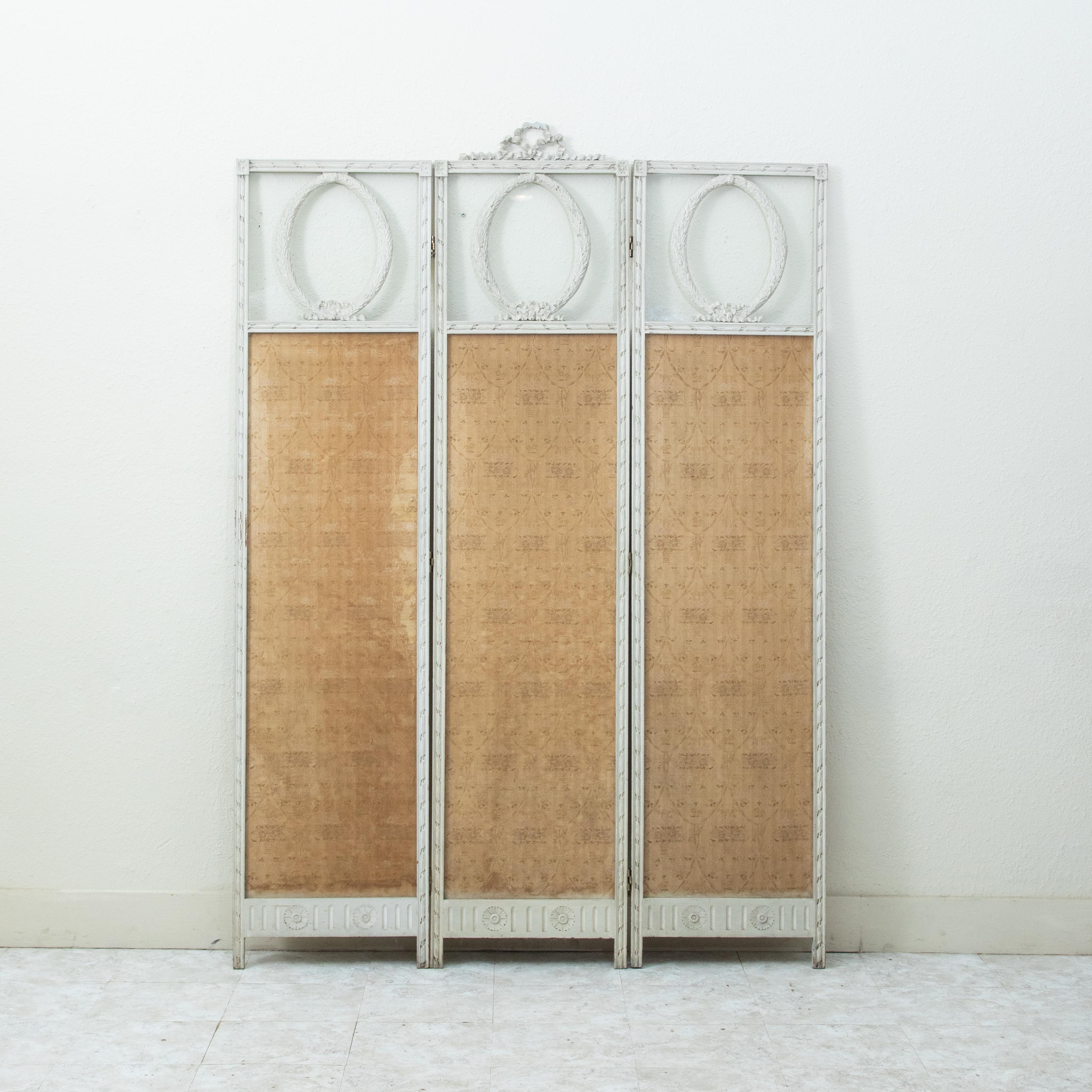 Hand-Carved Late 19th Century Hand Carved Painted French Louis XVI Style Partition or Screen