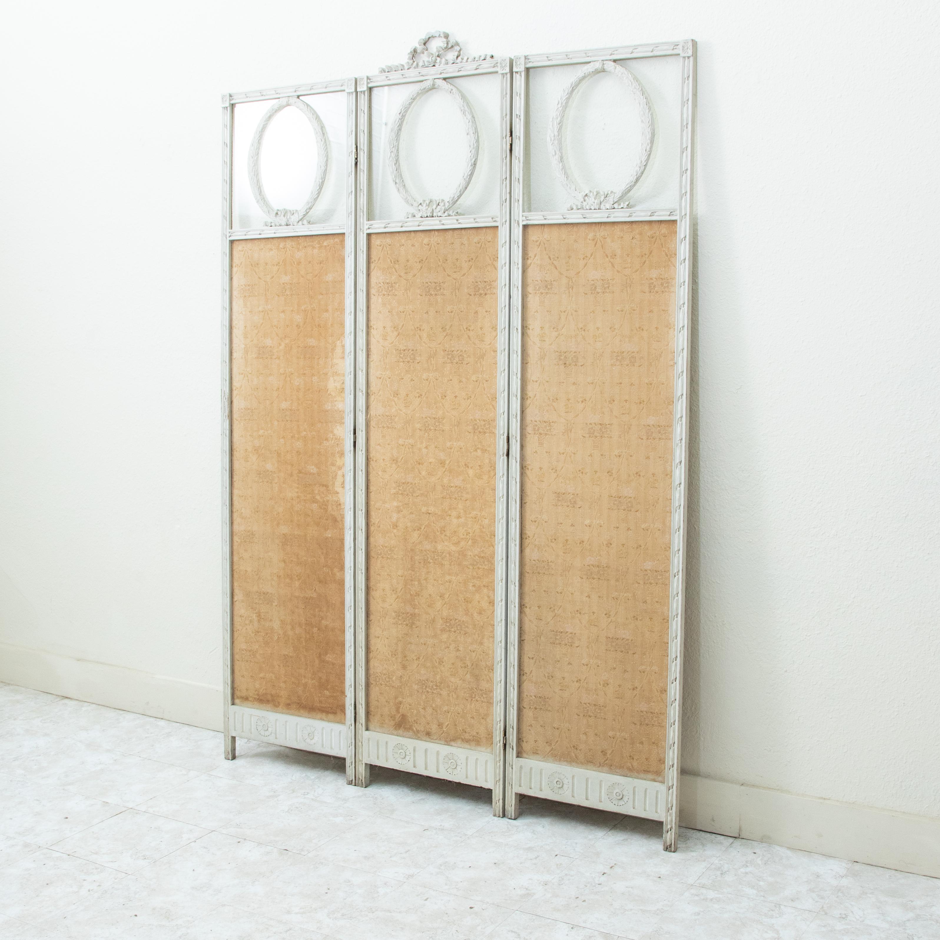 Late 19th Century Hand Carved Painted French Louis XVI Style Partition or Screen In Good Condition In Fayetteville, AR