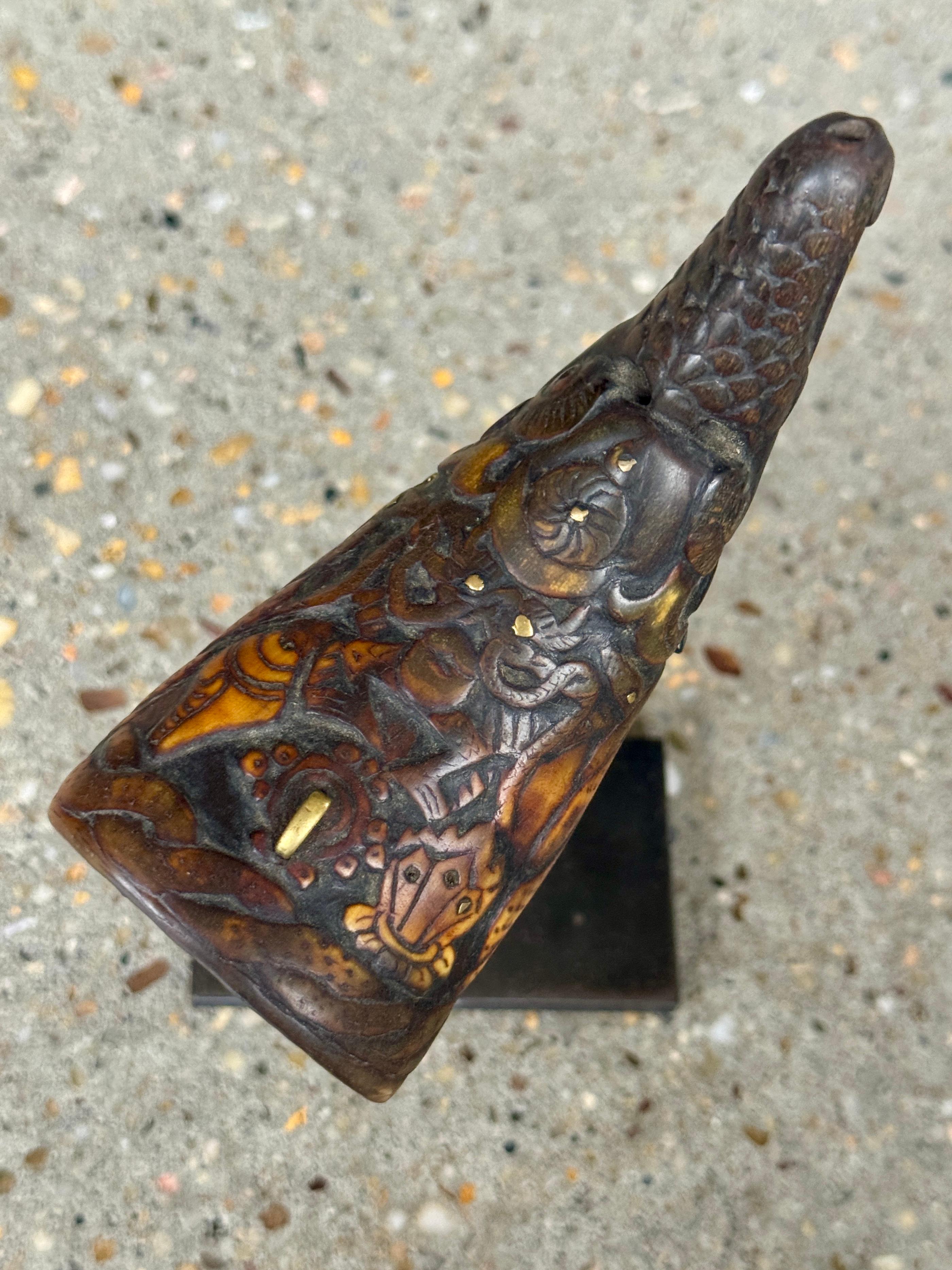 Sculpté à la main Rituel 