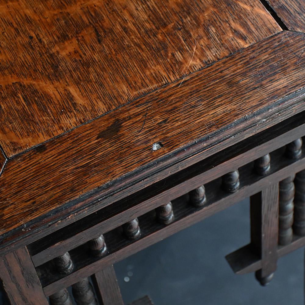 Late 19th century hand carved Syrian side table For Sale 3