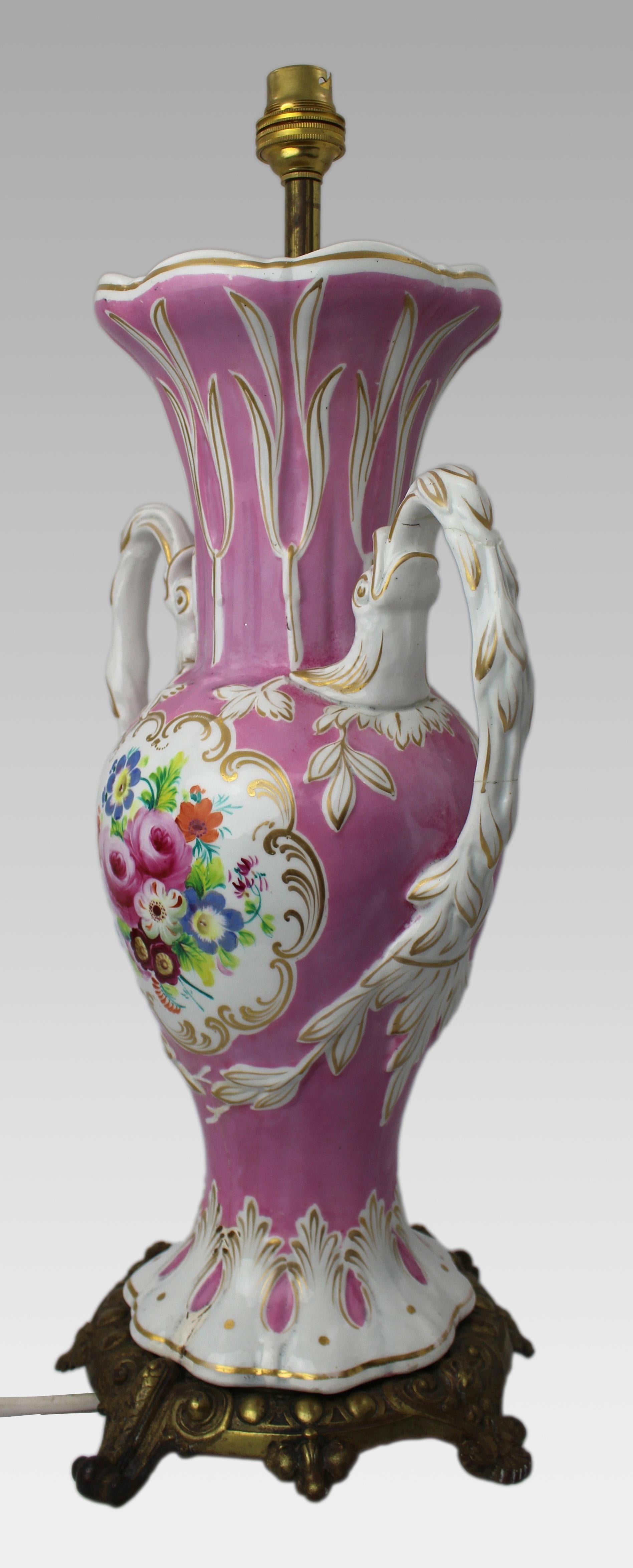 Late 19th Century Hand Painted Porcelain Table Lamp with Brass Base, circa 1890 For Sale 2