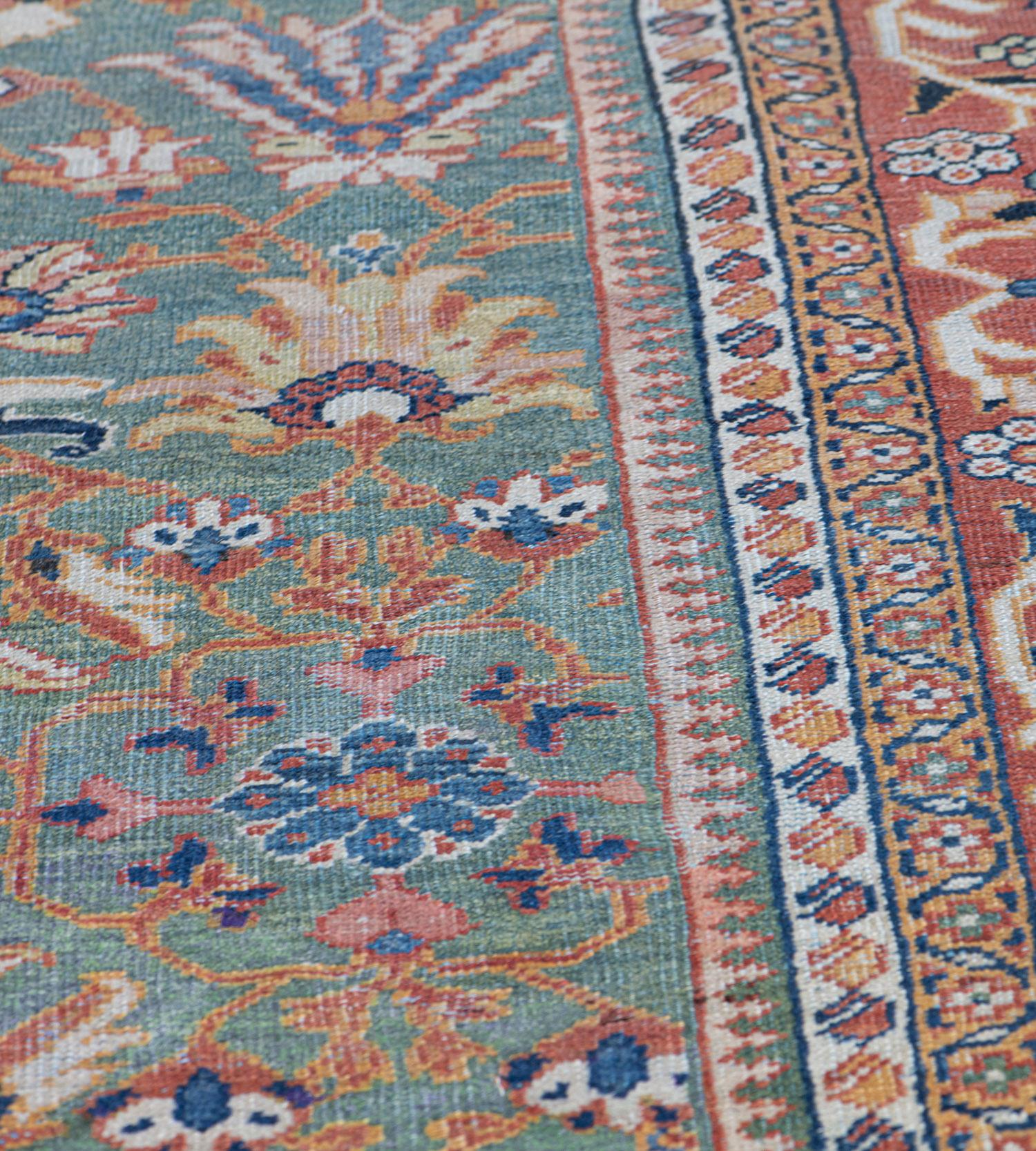 Lana Tappeto persiano Sultanabad Rugs, tessuto a mano, della fine del XIX secolo. in vendita