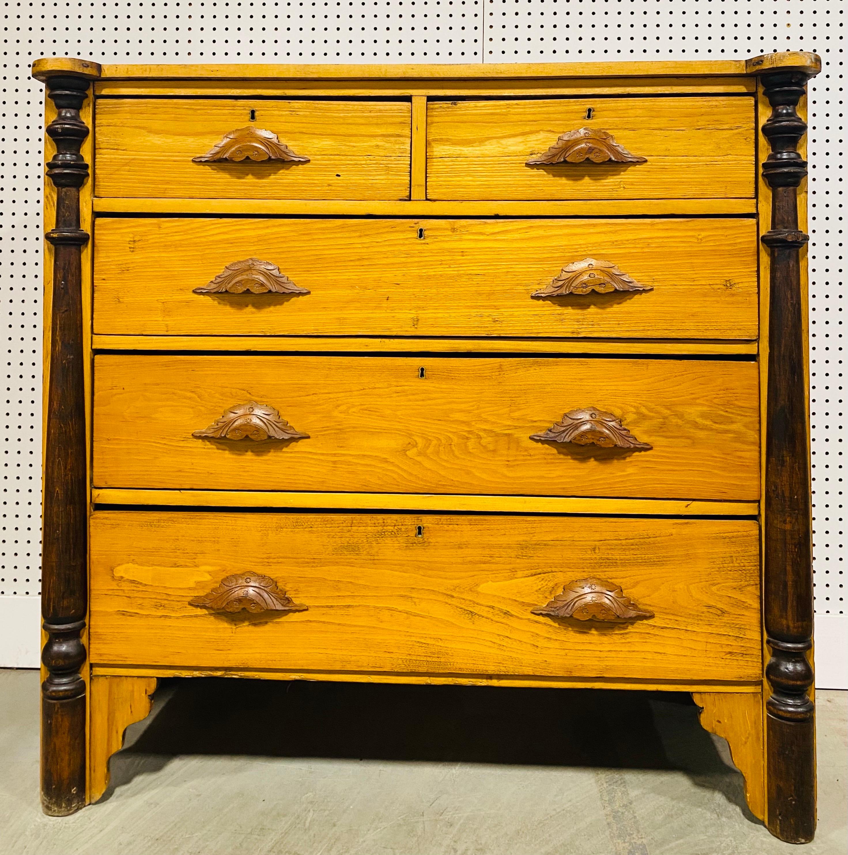 Hand-Crafted Late 19th century handcrafted rustic pine chest of drawers For Sale
