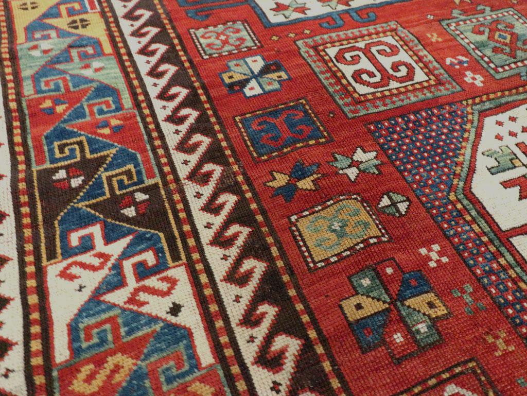Late 19th Century Handmade Caucasian Kazak Accent Rug In Excellent Condition For Sale In New York, NY