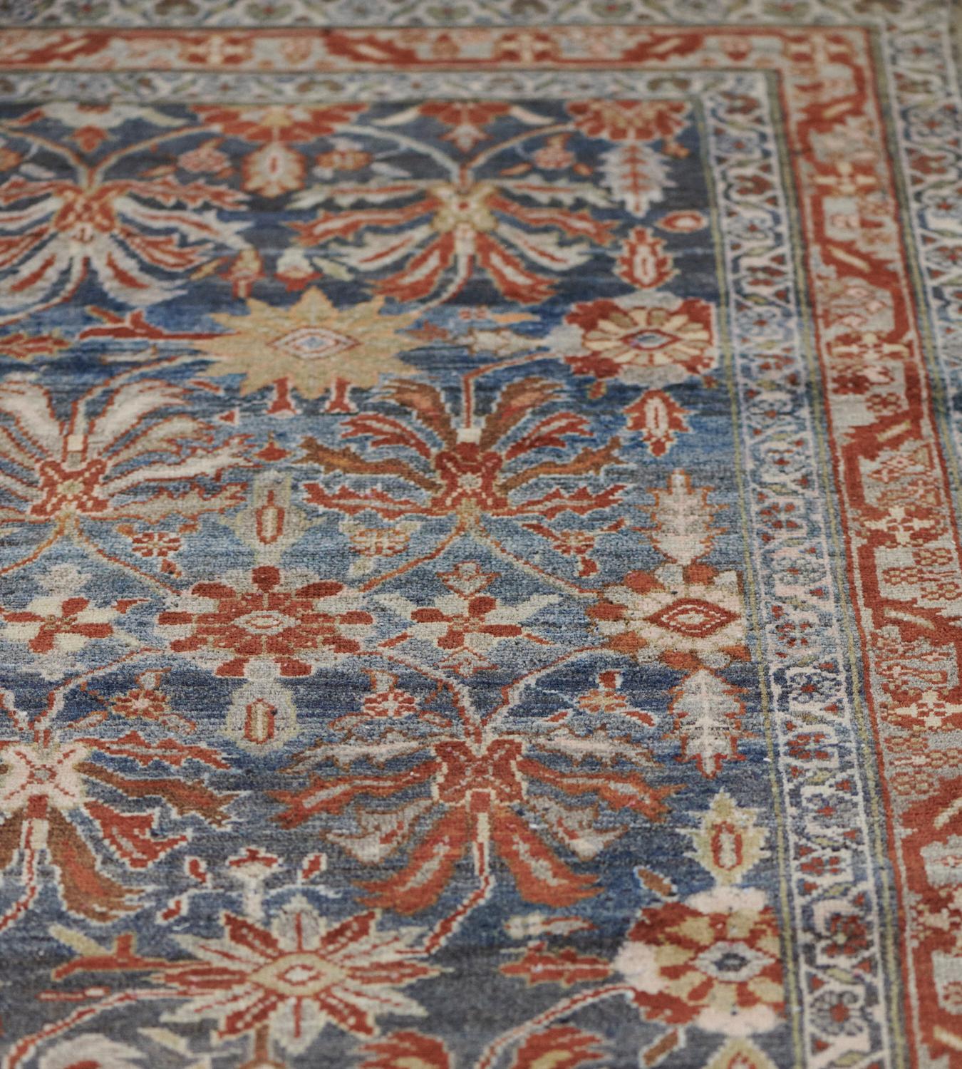 Persian Late 19th Century Handwoven Malayer Wool Rug For Sale