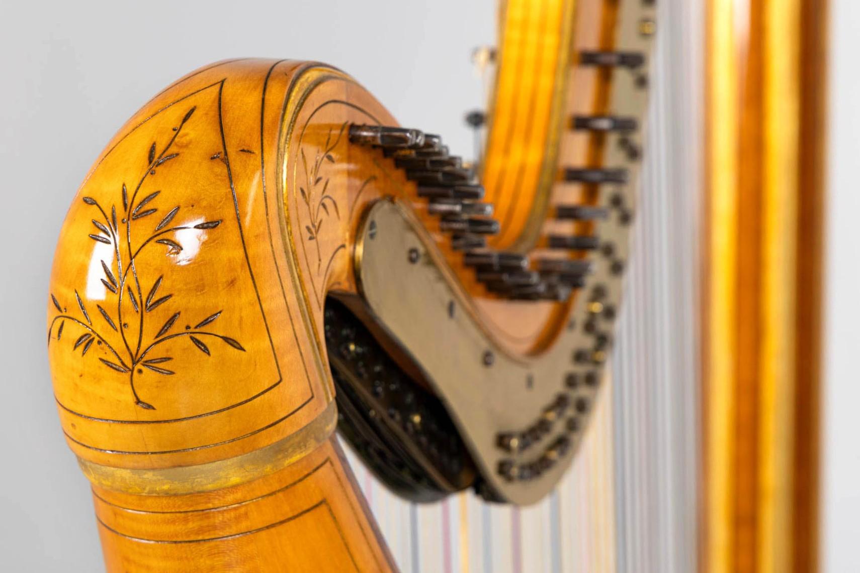 Harpe de la fin du 19e siècle par Sebastian Erard, instrument de musique de 1897 en vente 7