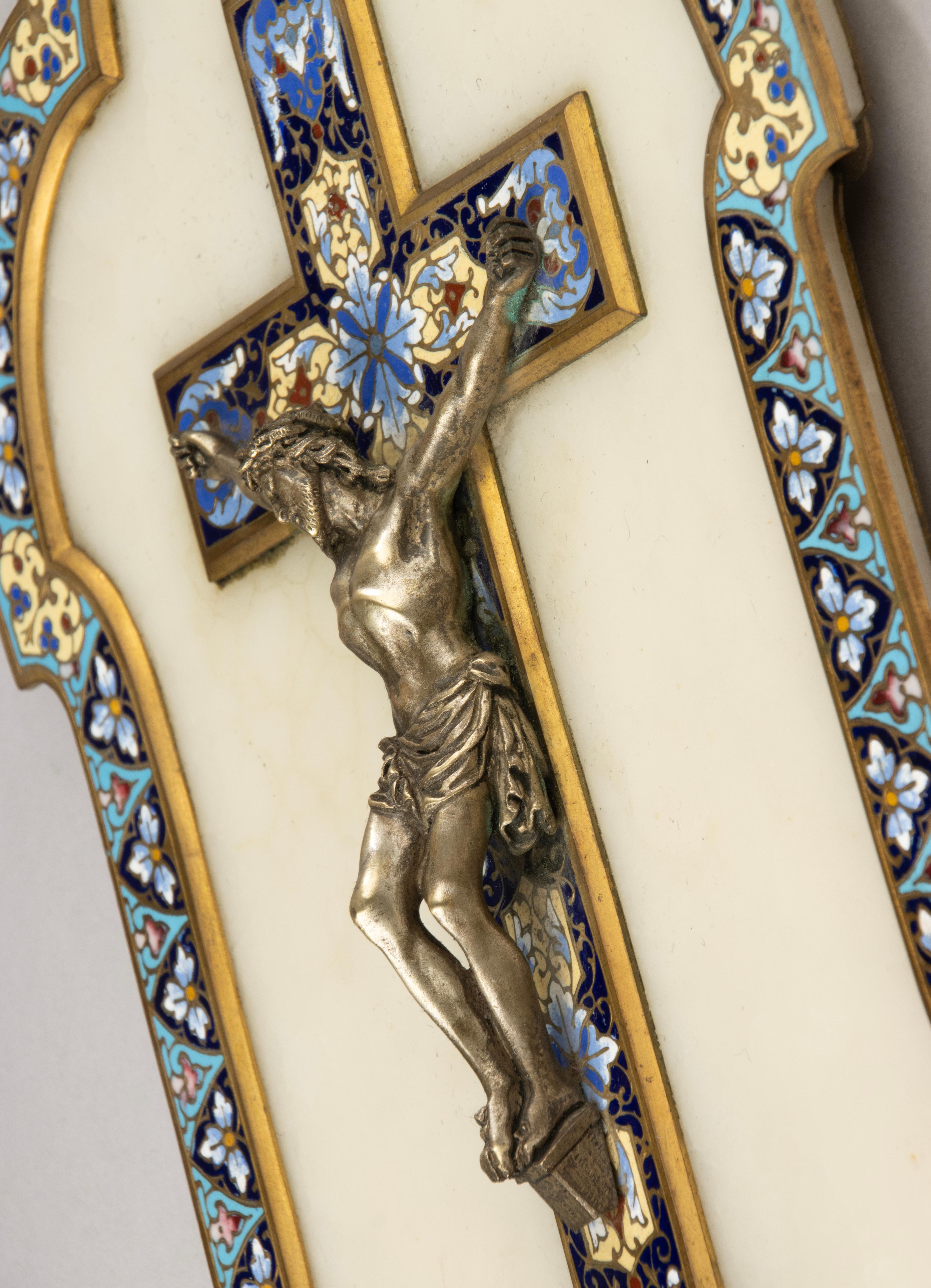Fin du 19ème siècle Fontaine à eau bénite - Crucifix Jésus en bronze - Emaux cloisonnés en vente 3