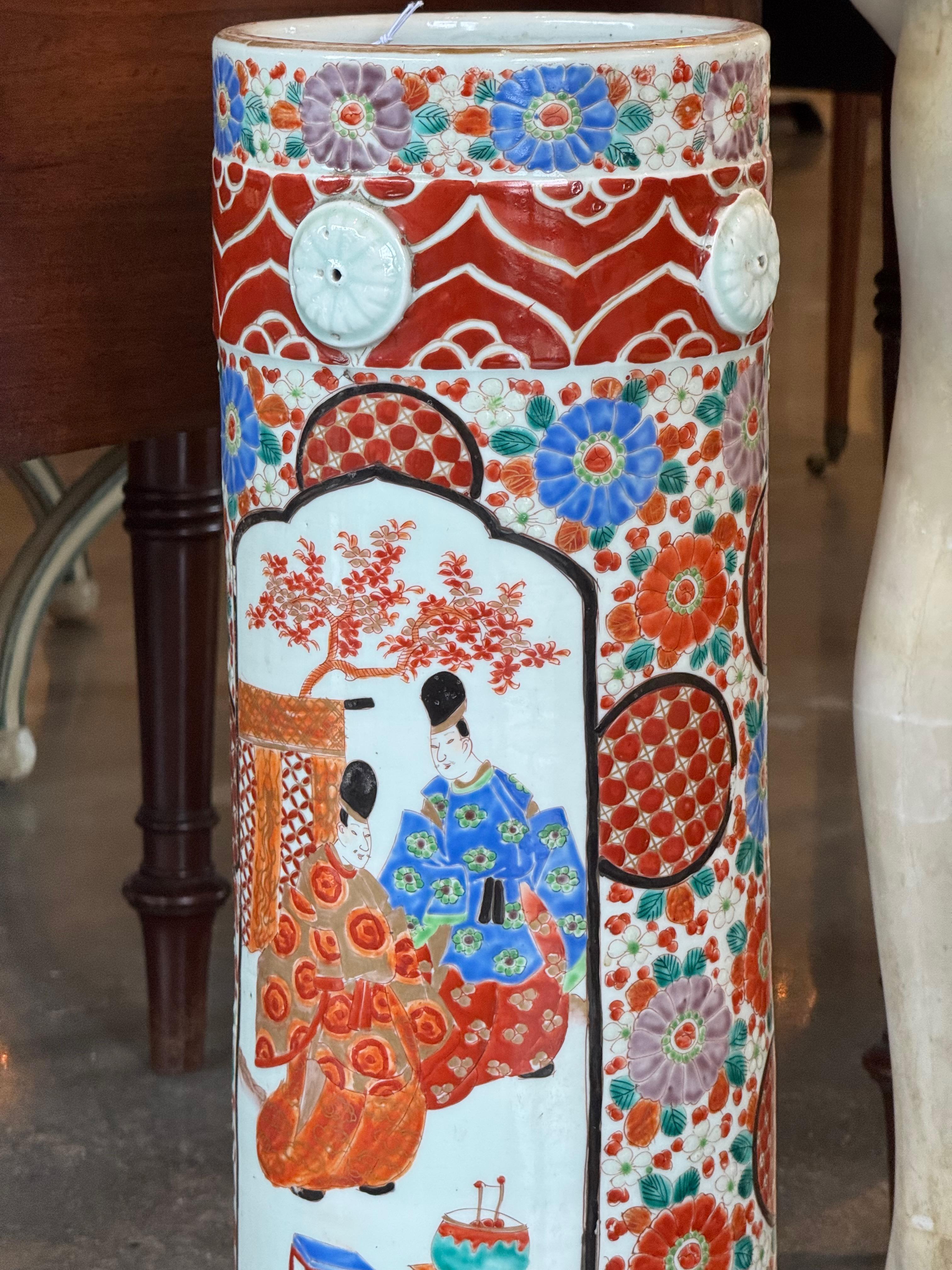 Fin du 19e siècle - Imari Porcelain Umbrella Stand Bon état - En vente à Charlottesville, VA