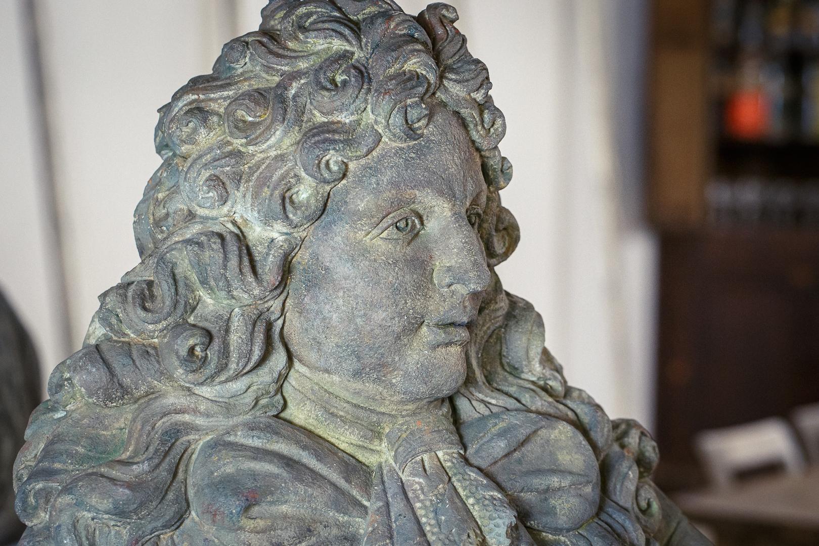 Late 19th Century Imposing Louis XIV Carved Stone Bust For Sale 1