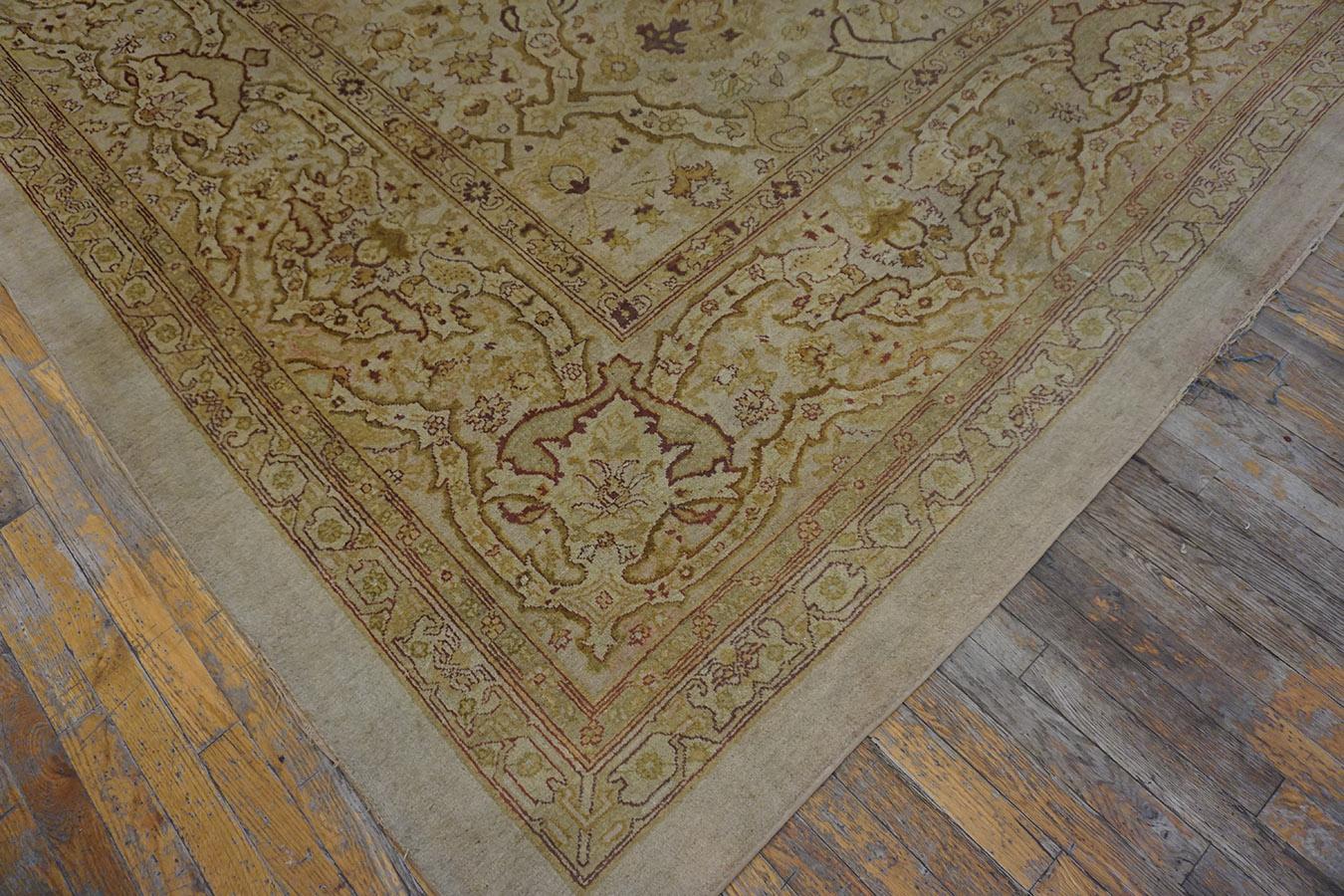 Hand-Knotted Late 19th Century Indian Amritsar Carpet ( 11' x 17' - 335 x 518 ) For Sale