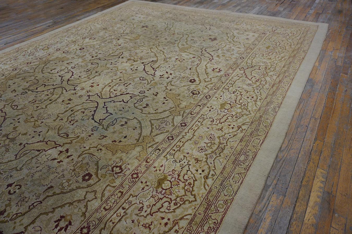 Late 19th Century Indian Amritsar Carpet ( 11' x 17' - 335 x 518 ) In Good Condition For Sale In New York, NY