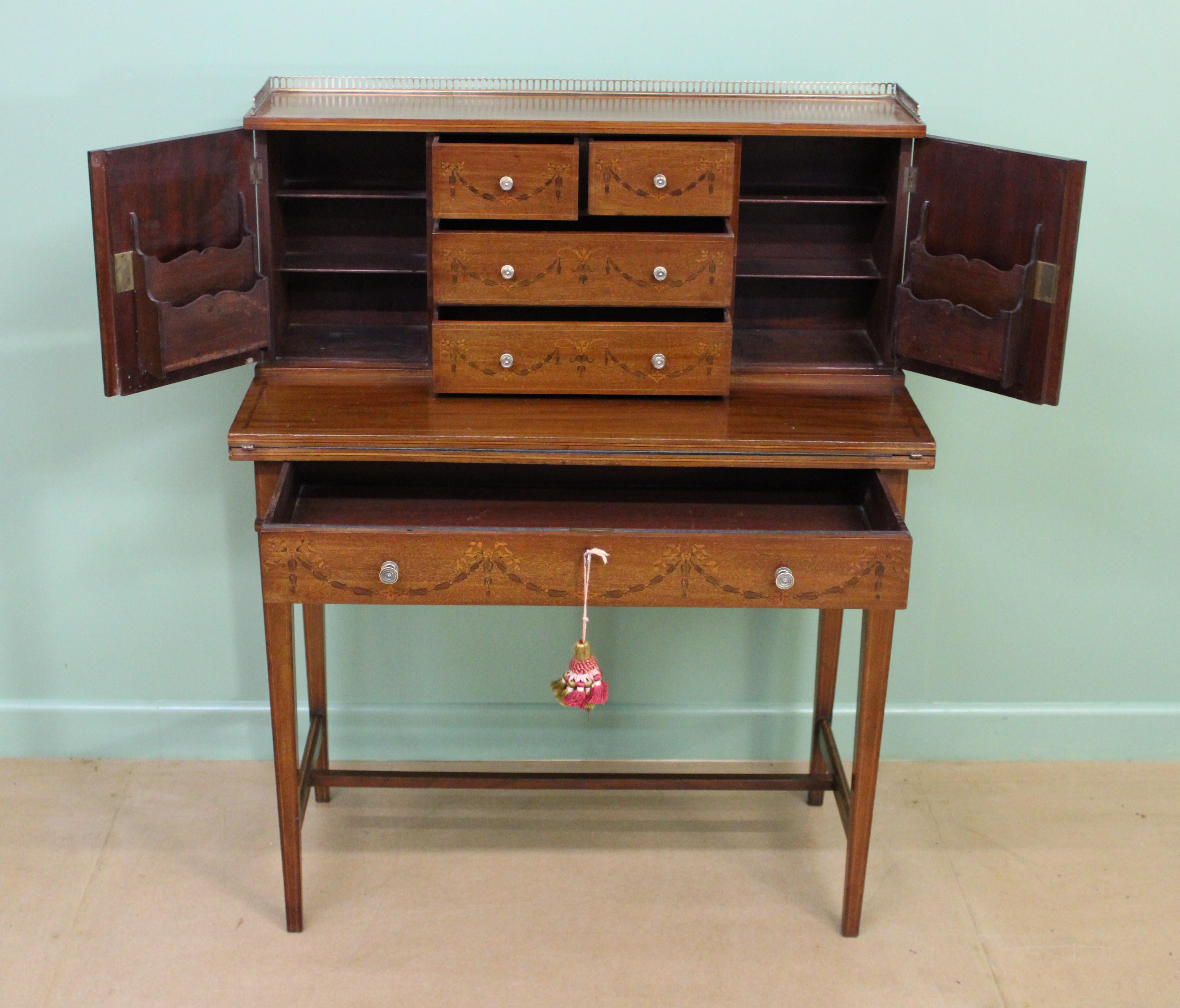 Late 19th Century Inlaid Mahogany Bonheur Du Jour by Jas Shoolbred & Co. For Sale 2