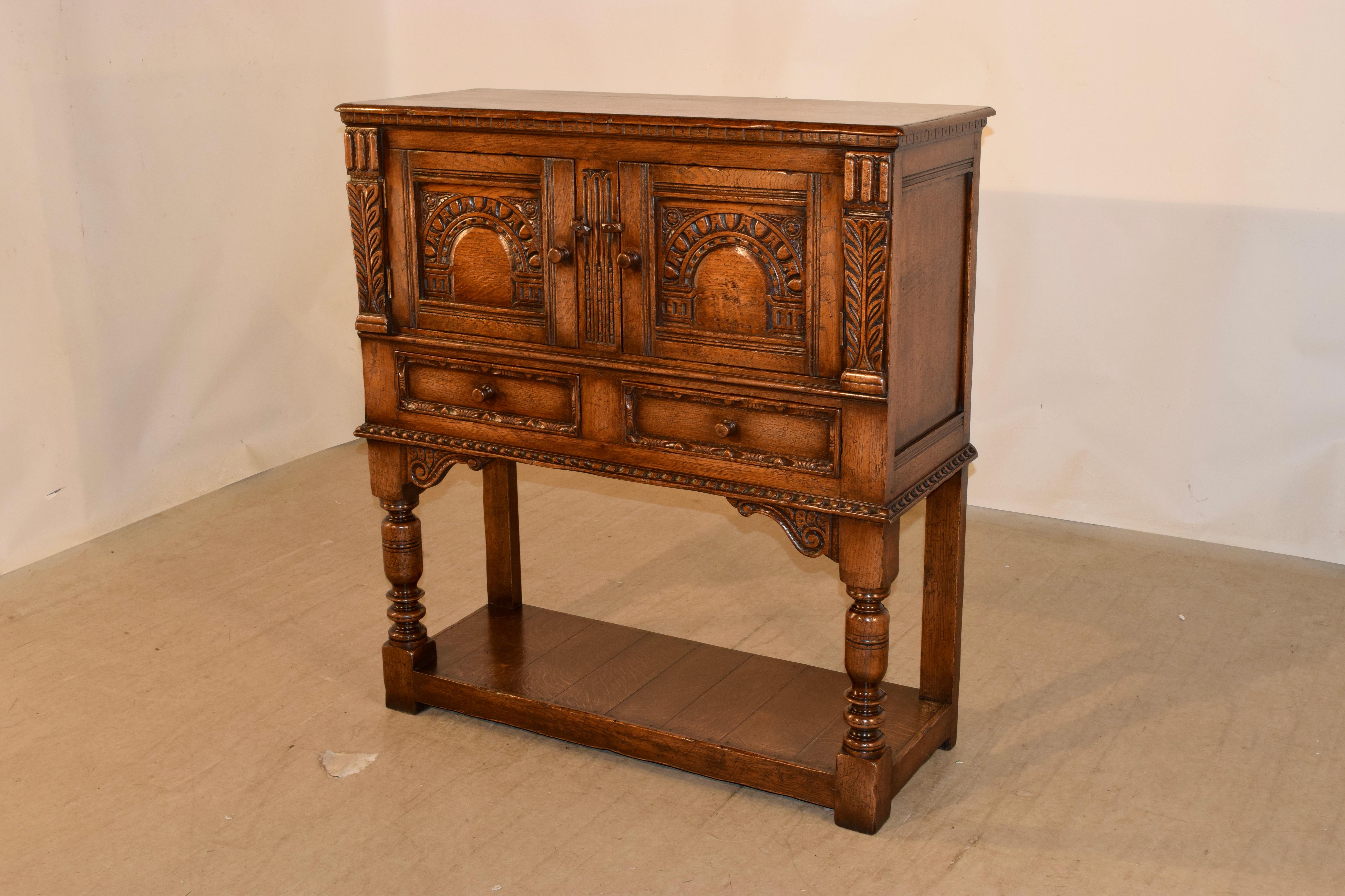 Late 19th Century Ipswitch Oak Server In Good Condition For Sale In High Point, NC