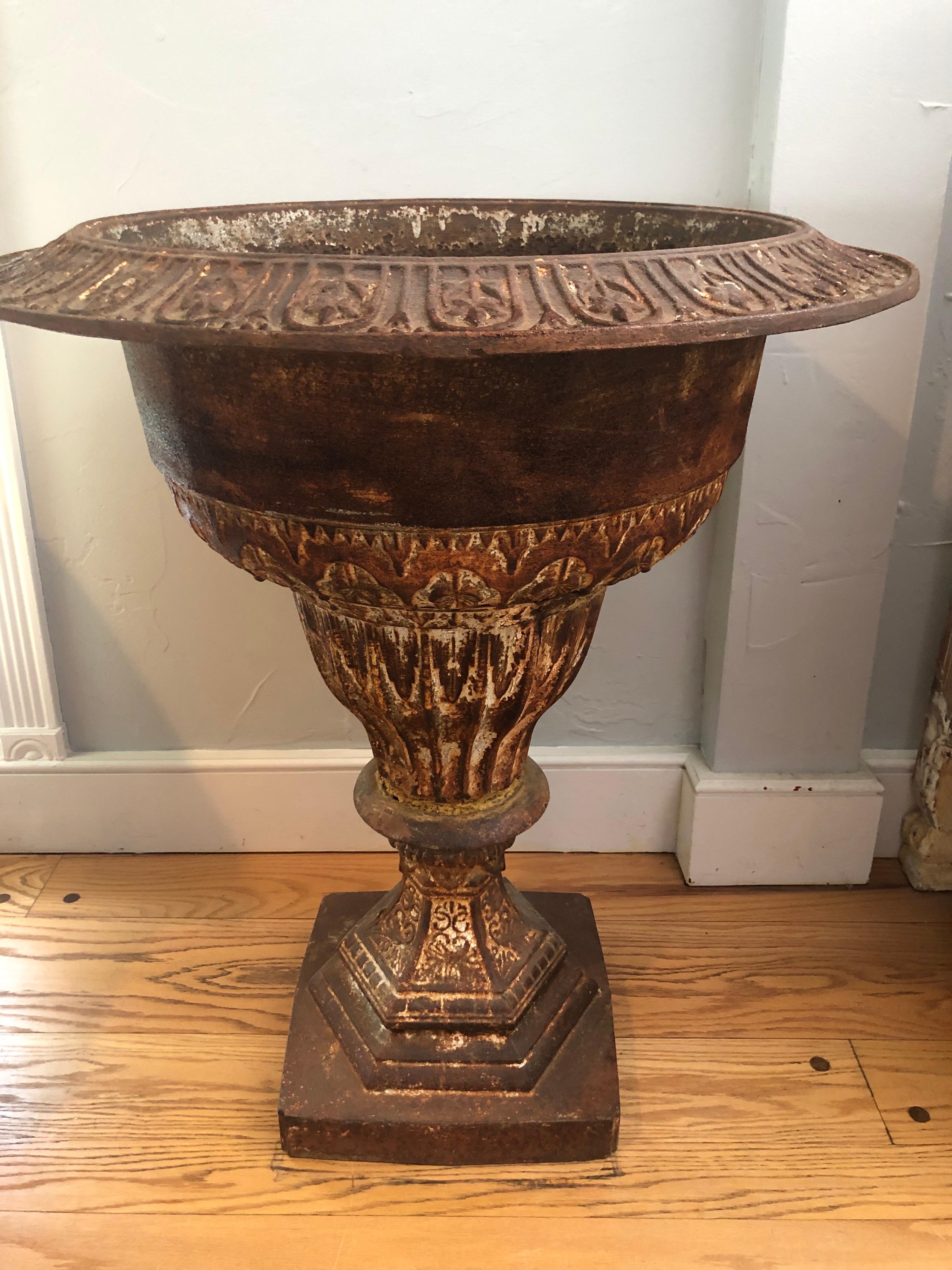 Early Victorian Late 19th Century Iron Garden Urn Attributed to J. W. Fiske For Sale