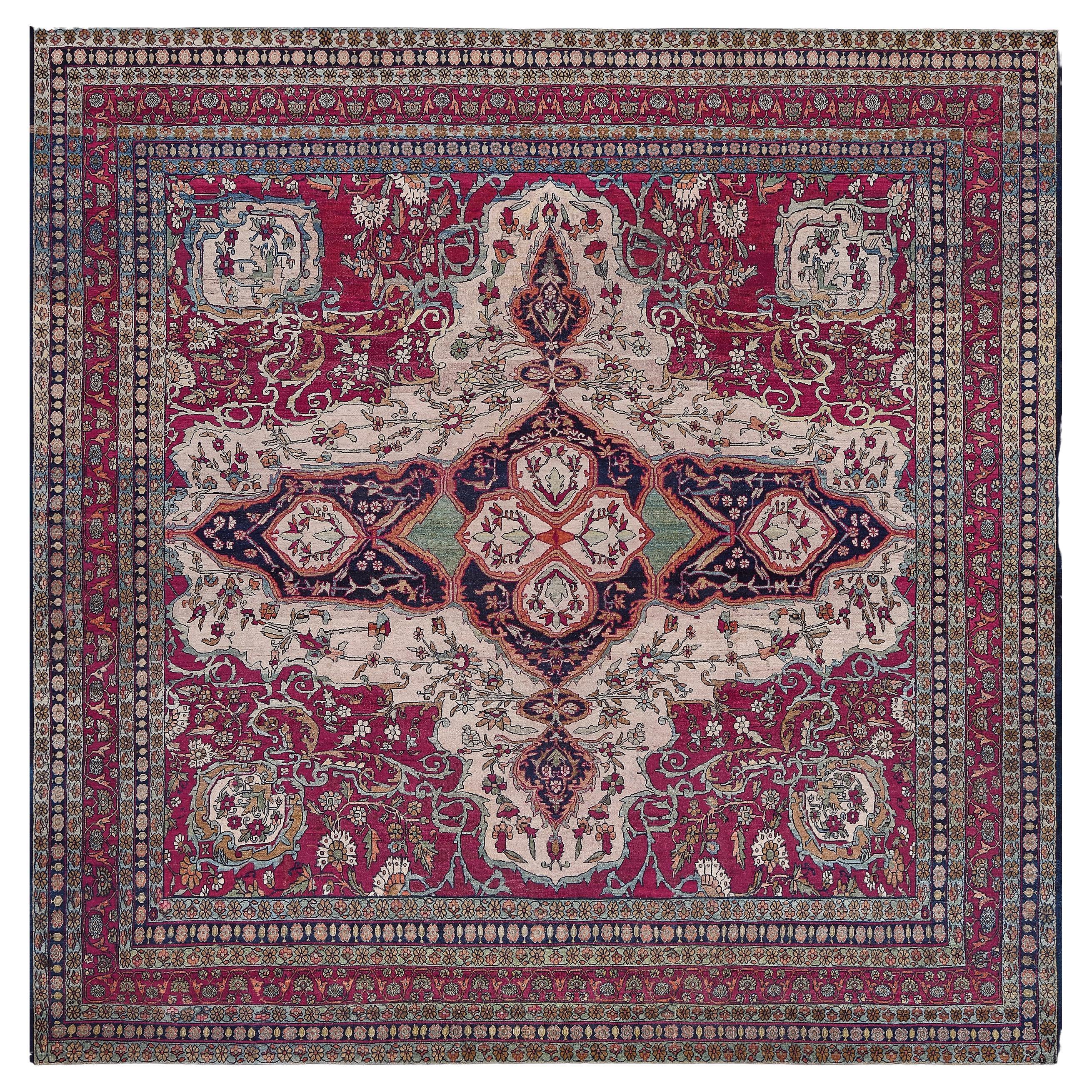 Late 19th Century Isfahan Rug from Central Persia For Sale