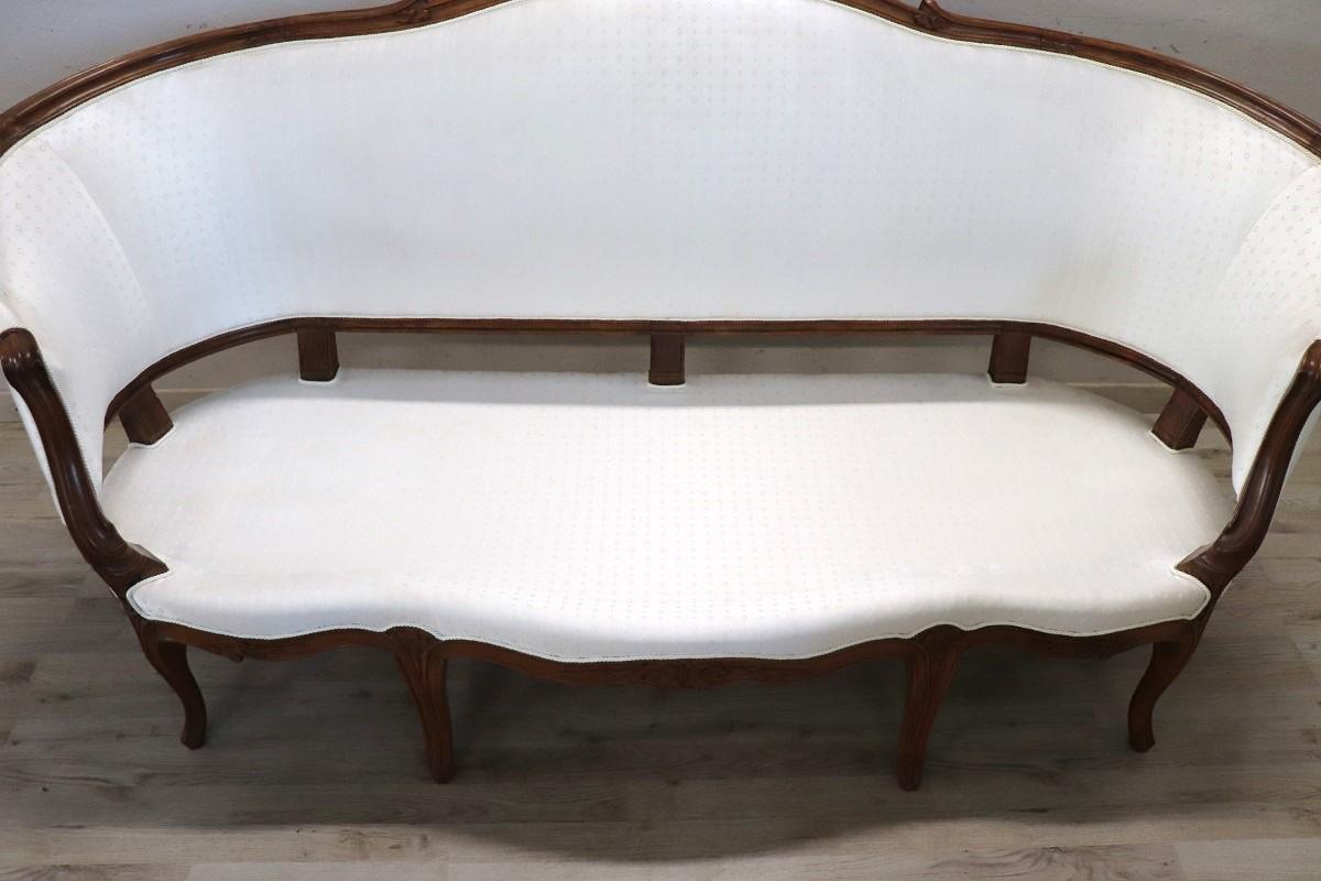 Sillón italiano antiguo de nogal de finales del siglo XIX en venta 8