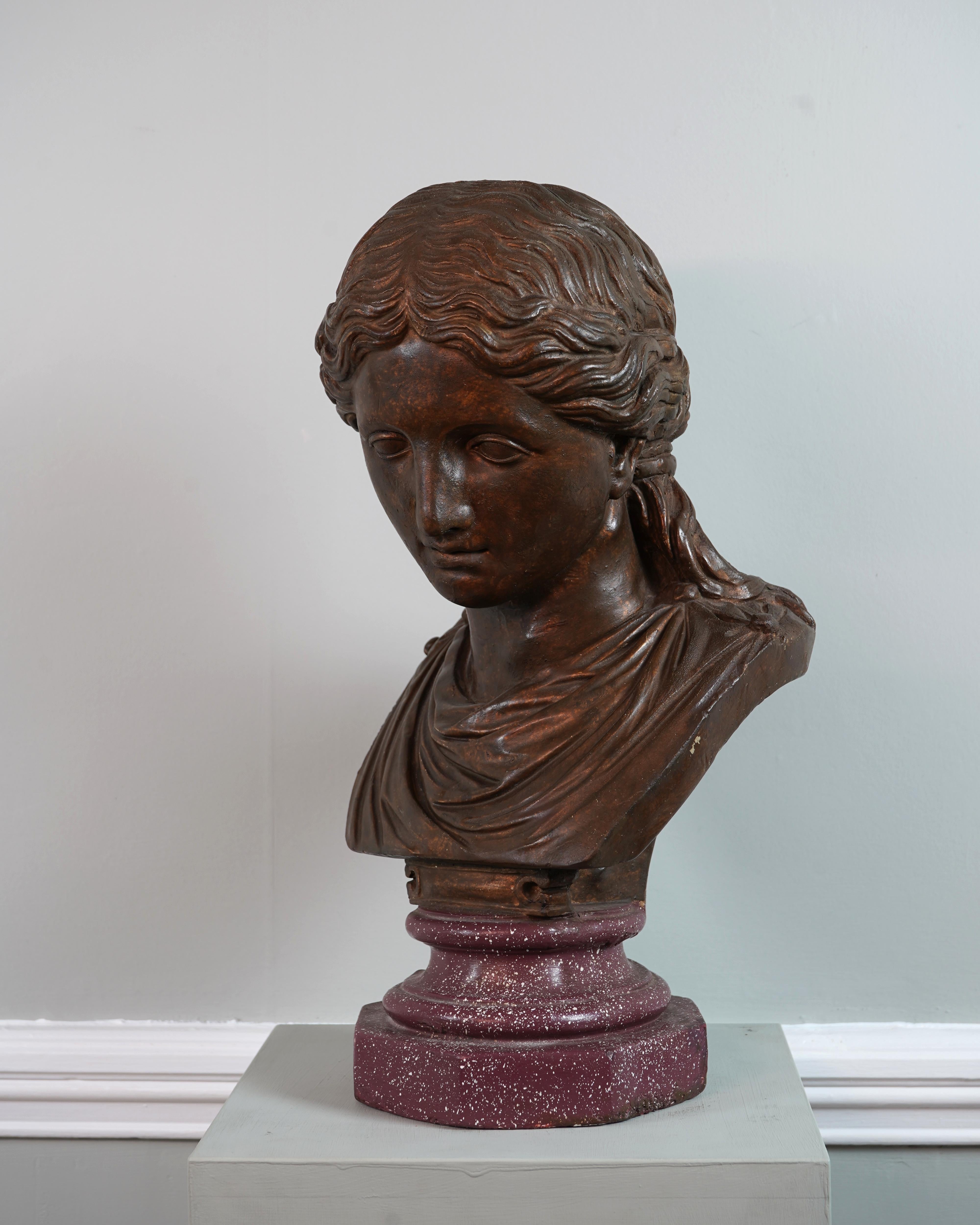 Late 19th Century Italian Bronzed Plaster Bust of a Goddess Bon état - En vente à London, GB