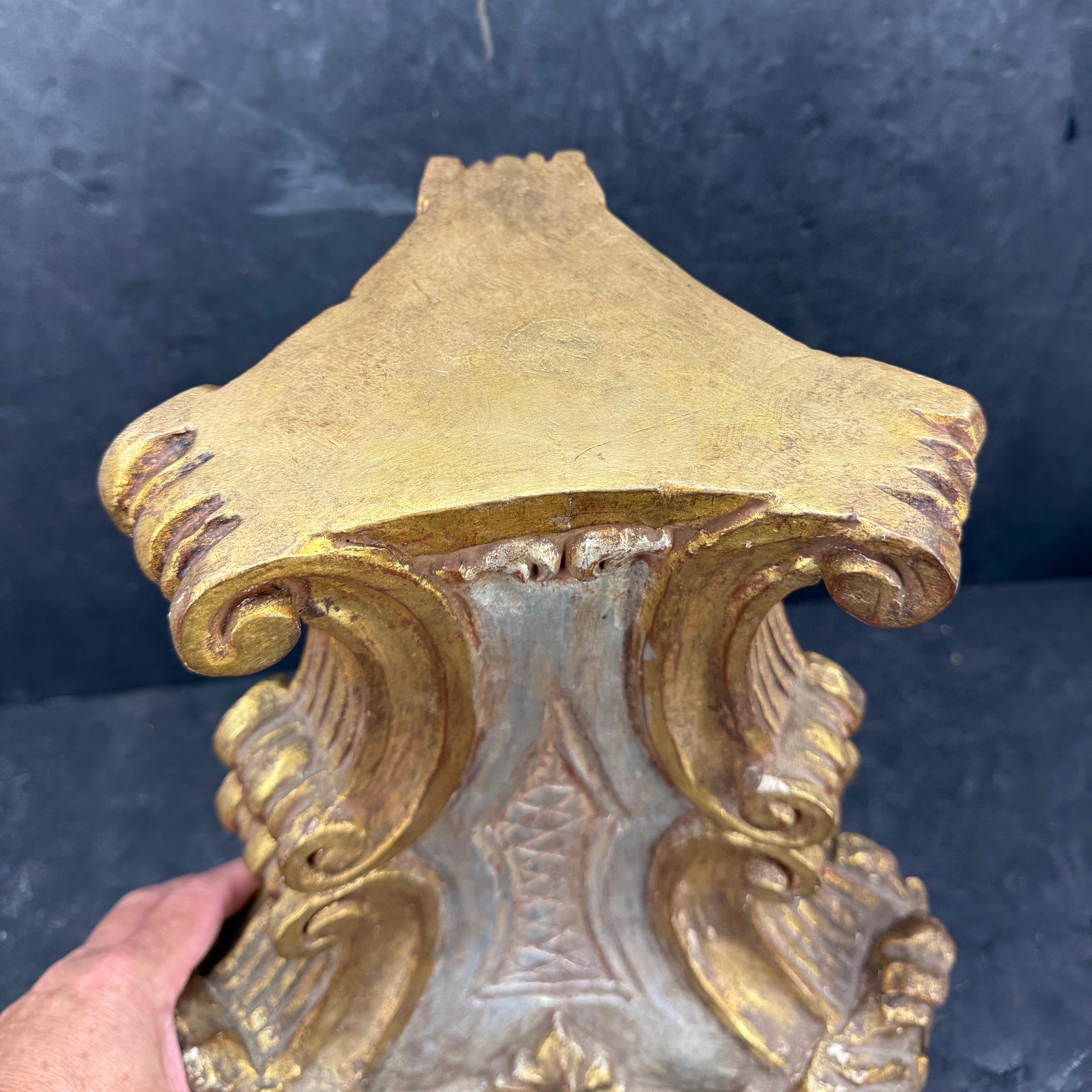 Late 19th-Century Italian Gilt Fragment Architectural Sculpture In Good Condition For Sale In Haddonfield, NJ