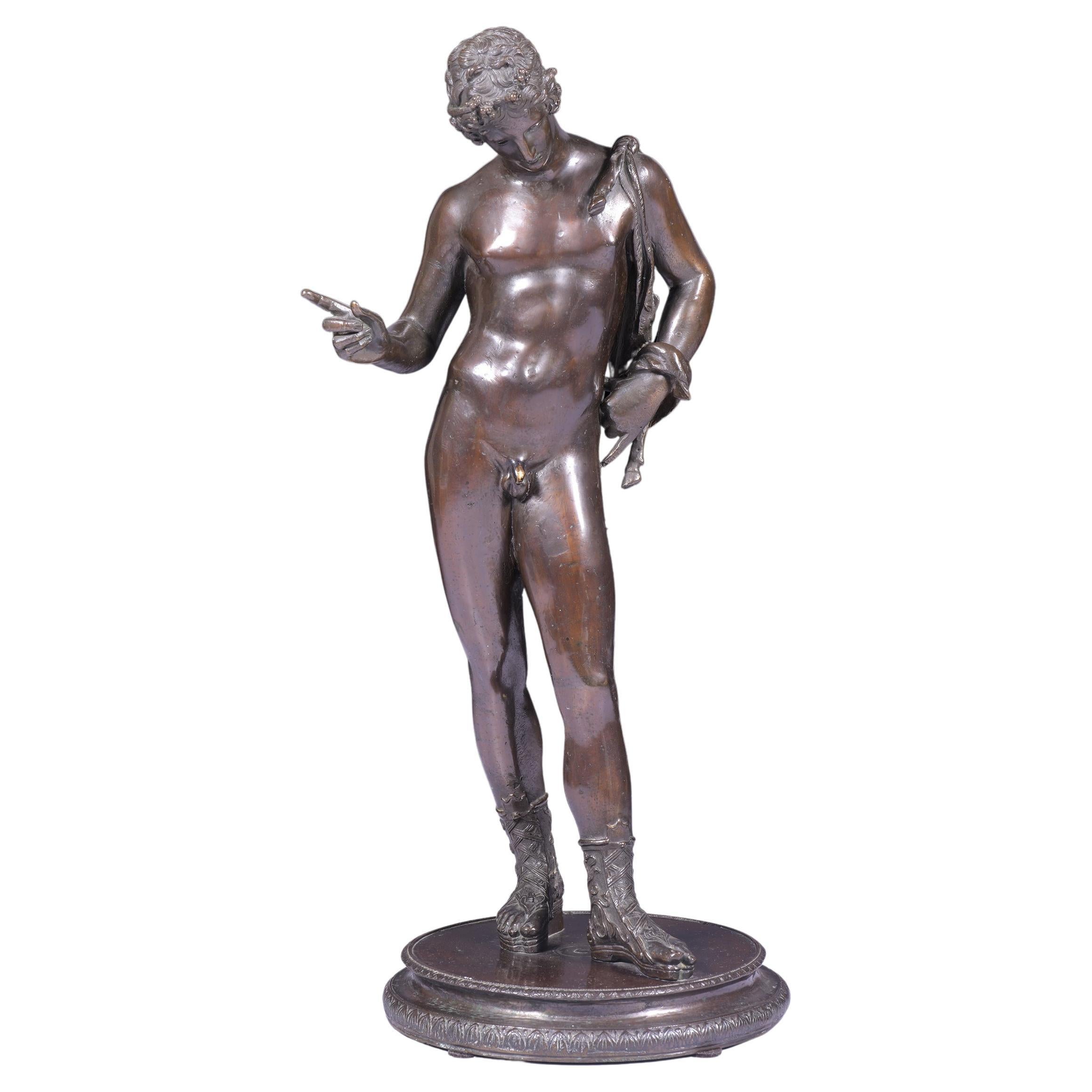 Figura di Narciso in bronzo del Grand Tour italiano della fine del XIX secolo