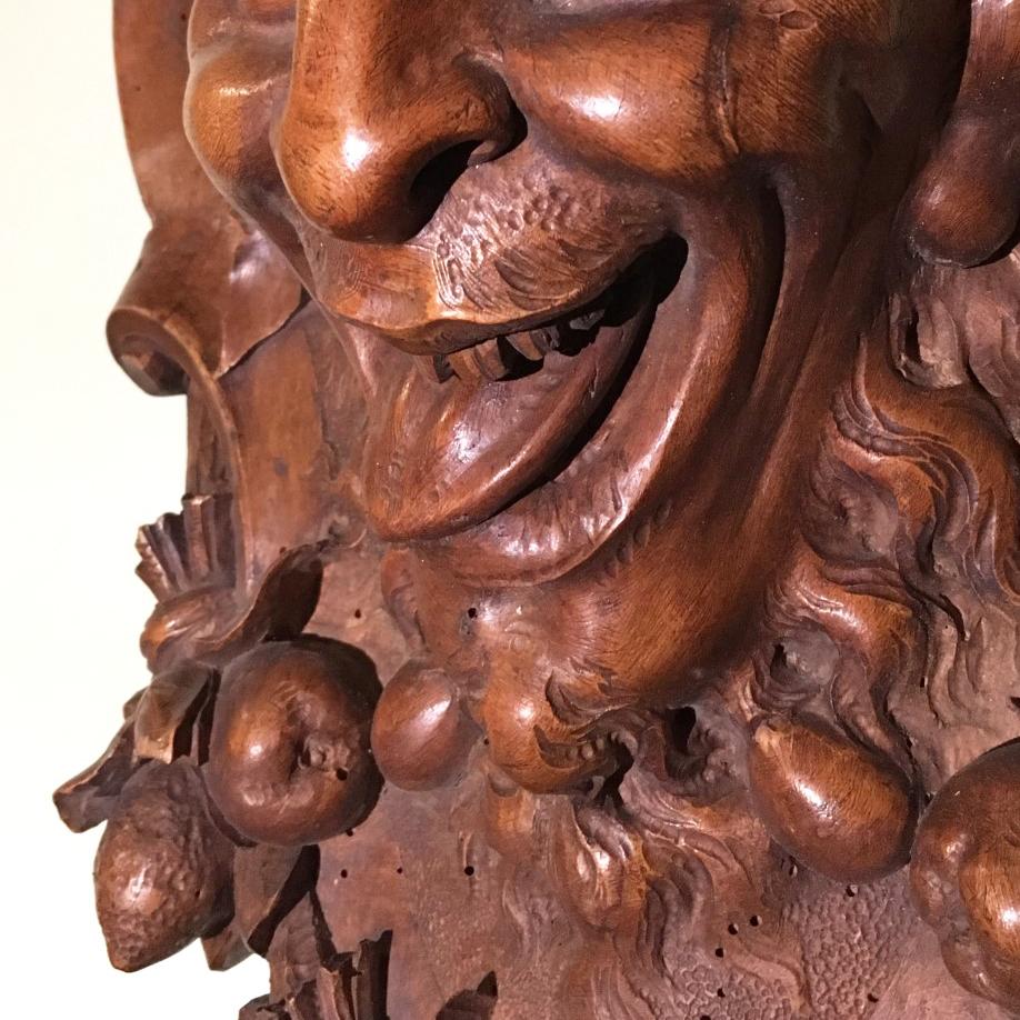 Late 19th Century Italian Hand Carved Walnut Shelf Depicting a Capricious Satyr For Sale 10