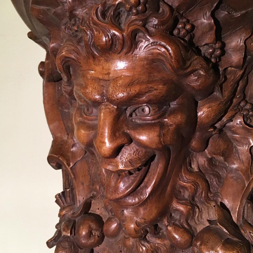 Late 19th Century Italian Hand Carved Walnut Shelf Depicting a Capricious Satyr For Sale 1